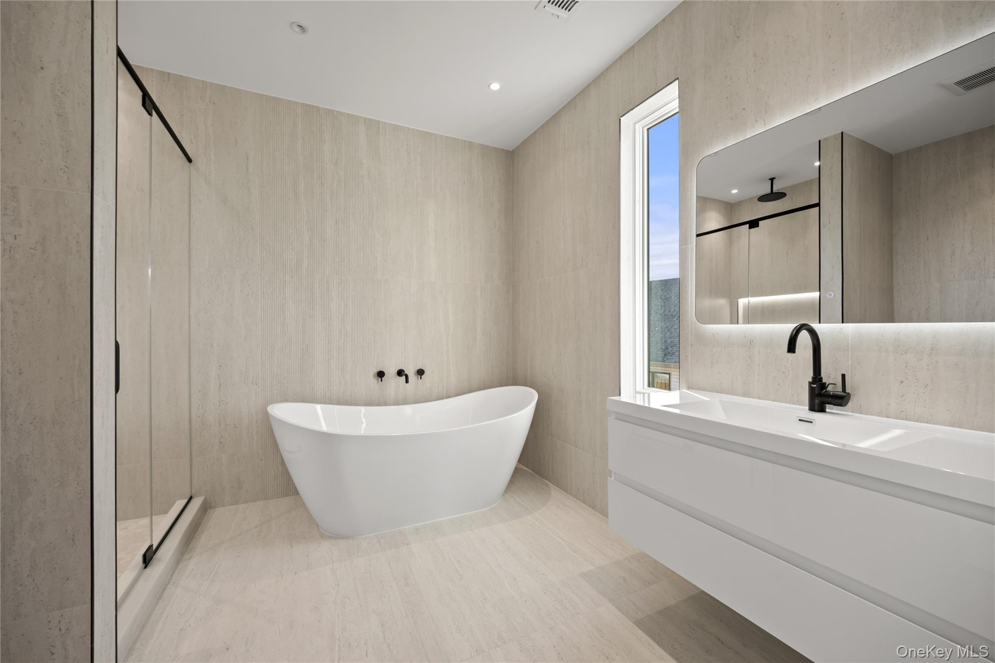 1 Dykstras Way W # 202, Monsey, NY 10952