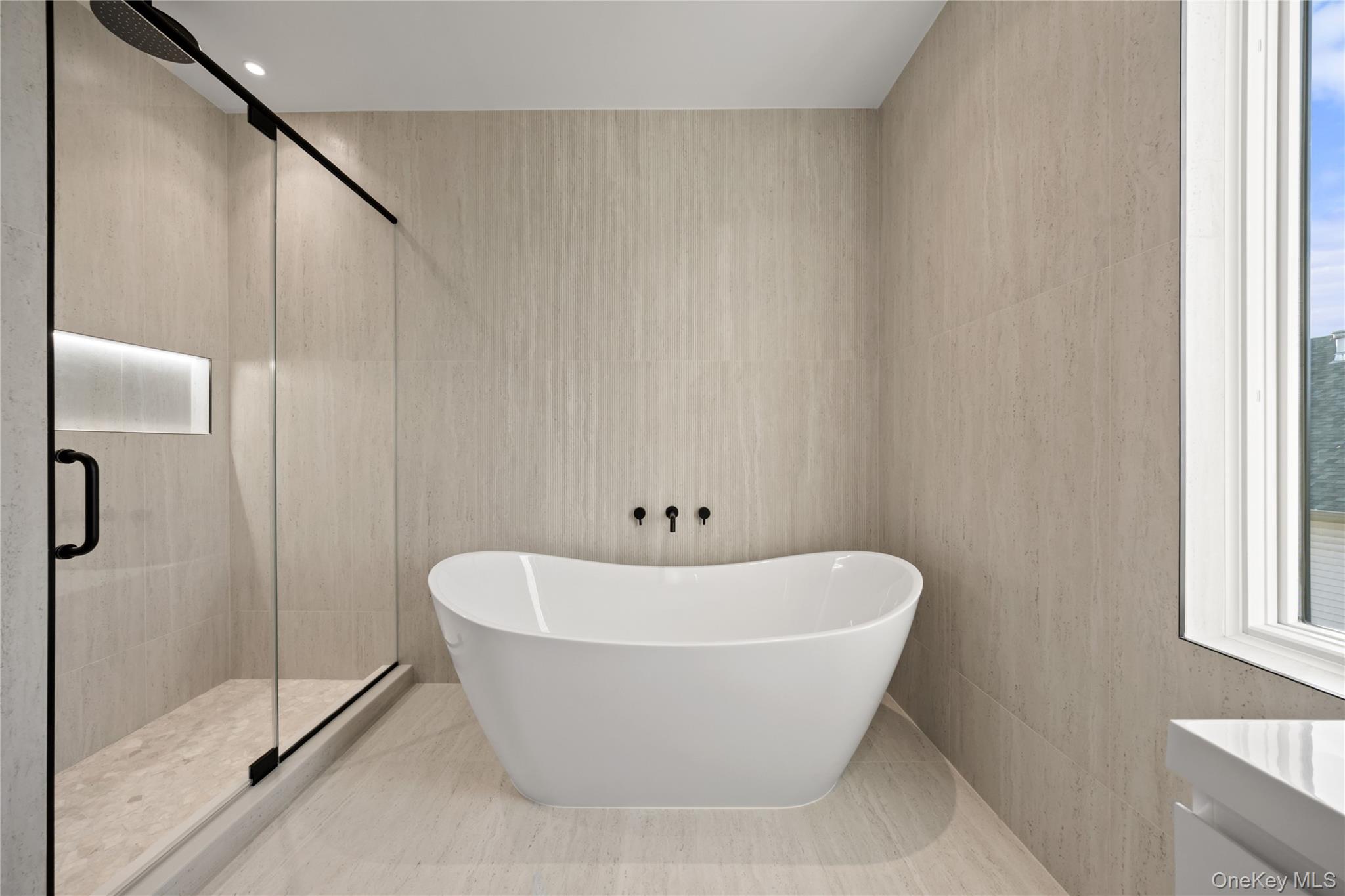 1 Dykstras Way W # 202, Monsey, NY 10952