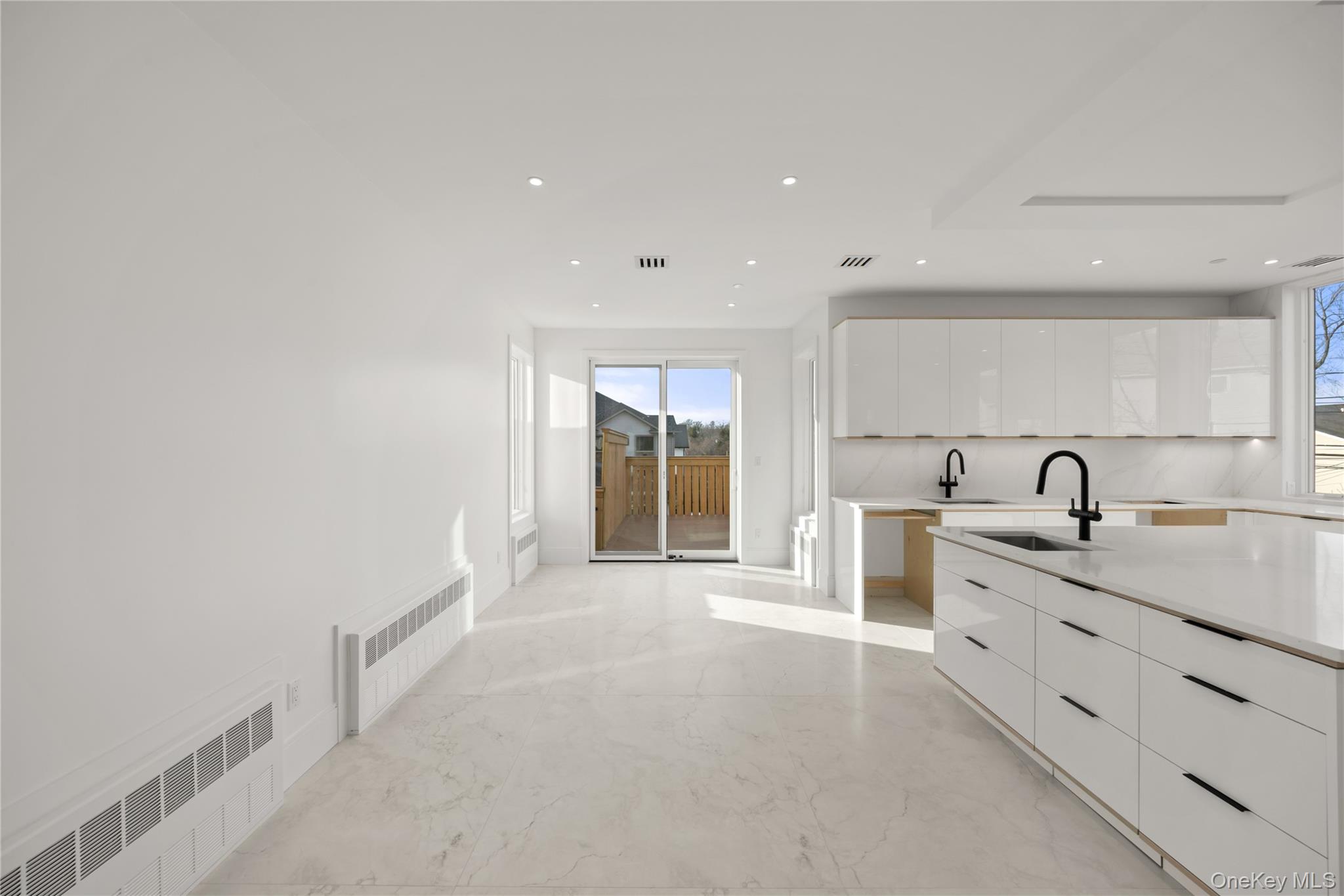 1 Dykstras Way W # 202, Monsey, NY 10952