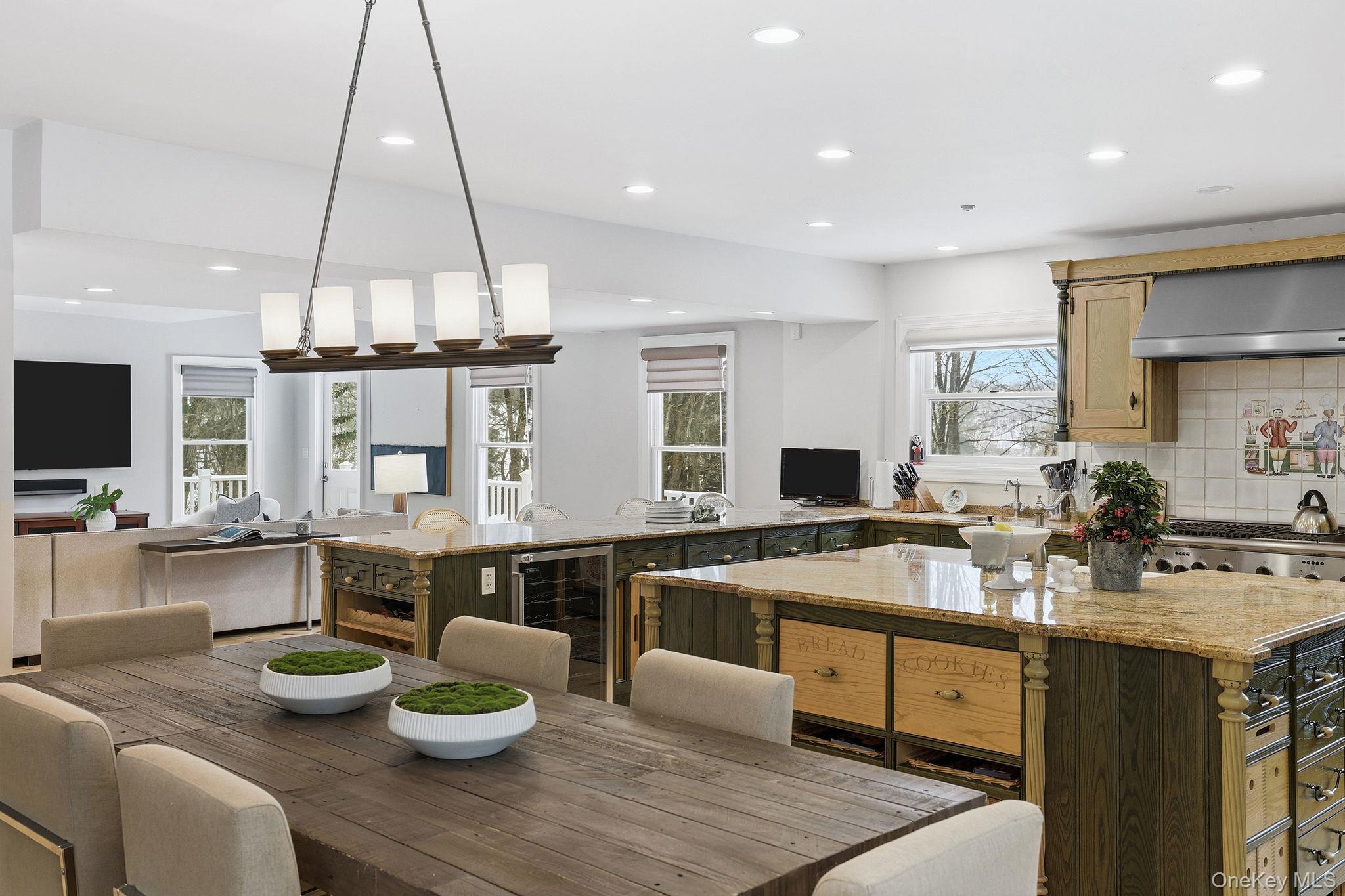 276 Quaker Road, Chappaqua, NY 10514