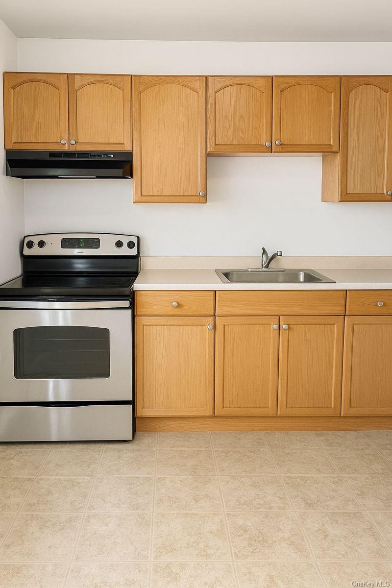 656 Post Avenue, Bellport, NY 11713