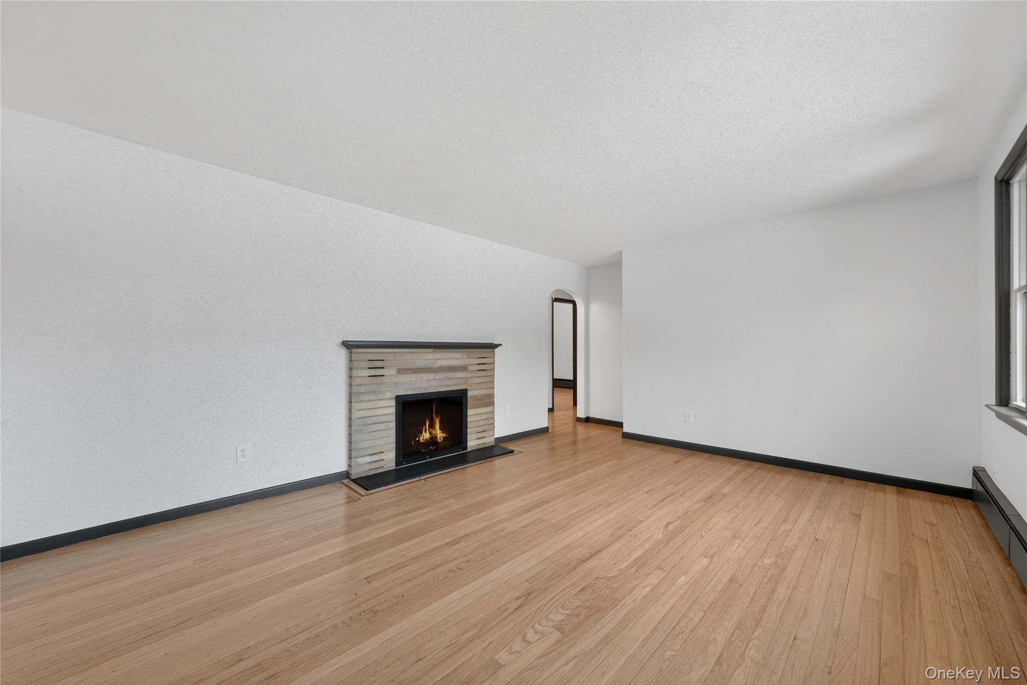 7 Leonard Avenue, Newburgh, NY 12550