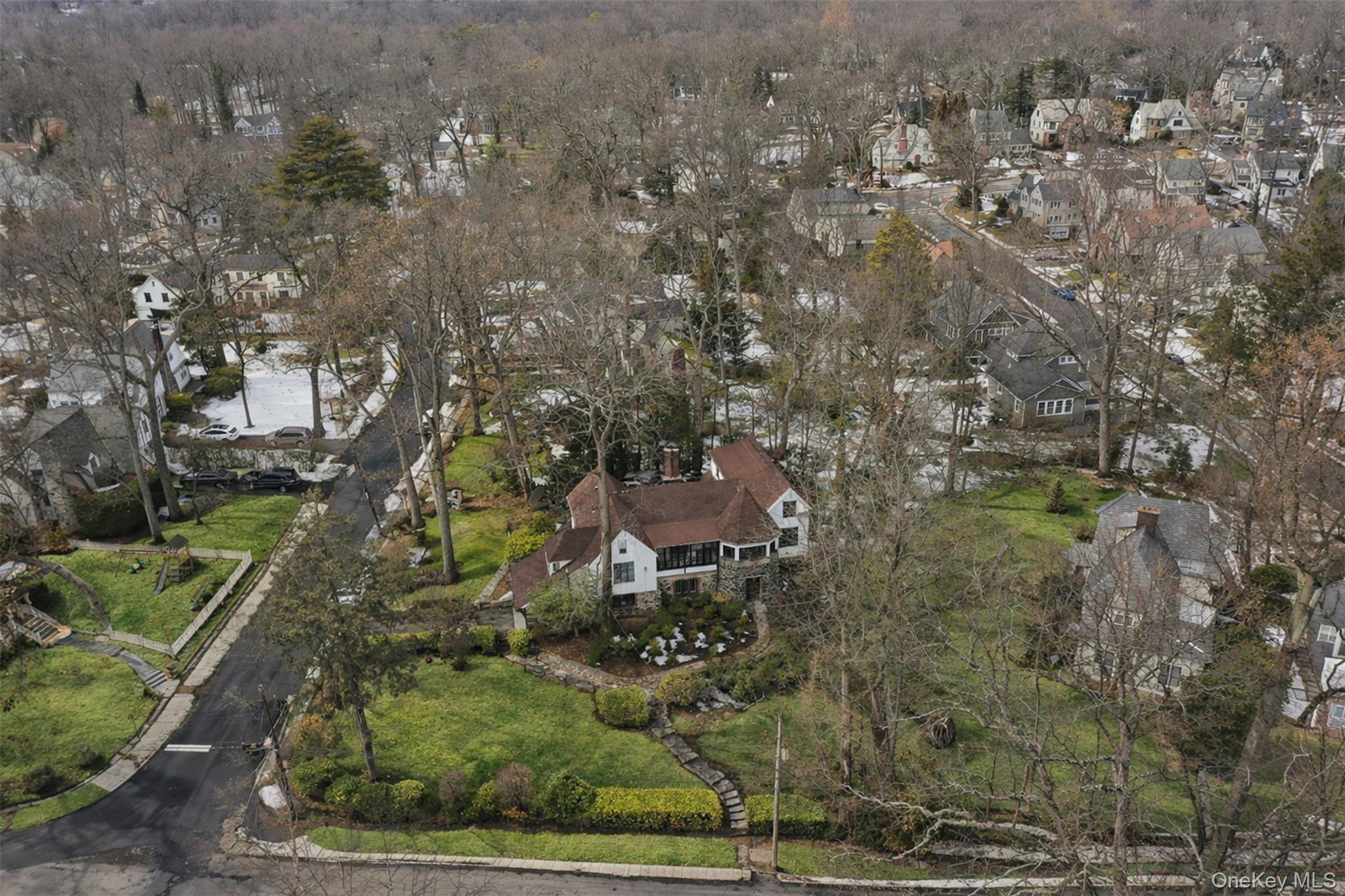 2 Springdale Road, Larchmont, NY 10538