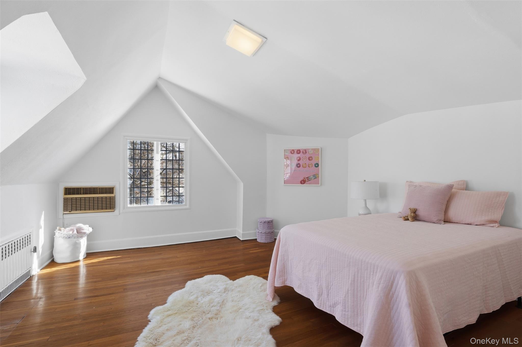 2 Springdale Road, Larchmont, NY 10538