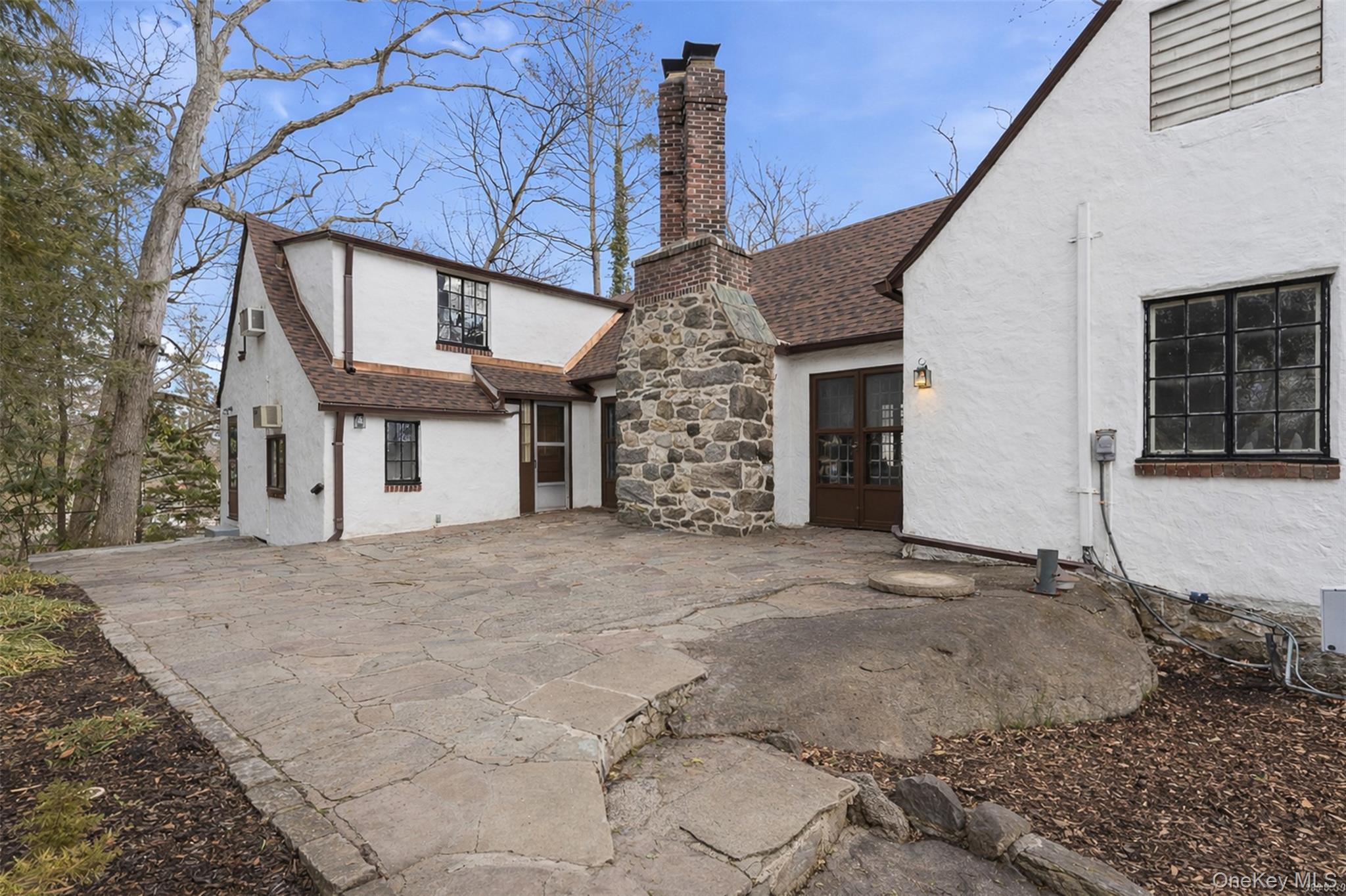 2 Springdale Road, Larchmont, NY 10538