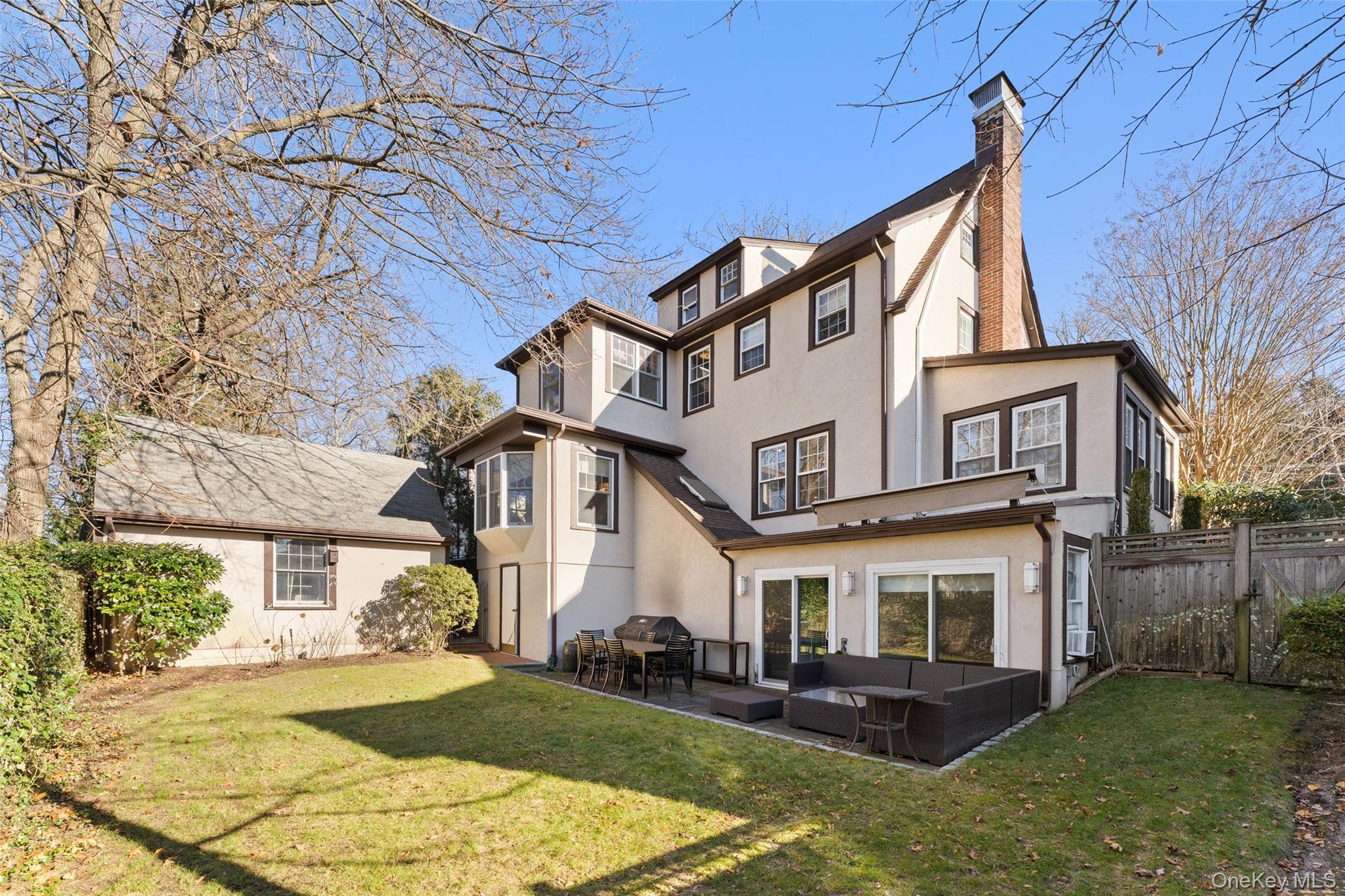 29 Dobbs Terrace, Scarsdale, NY 10583