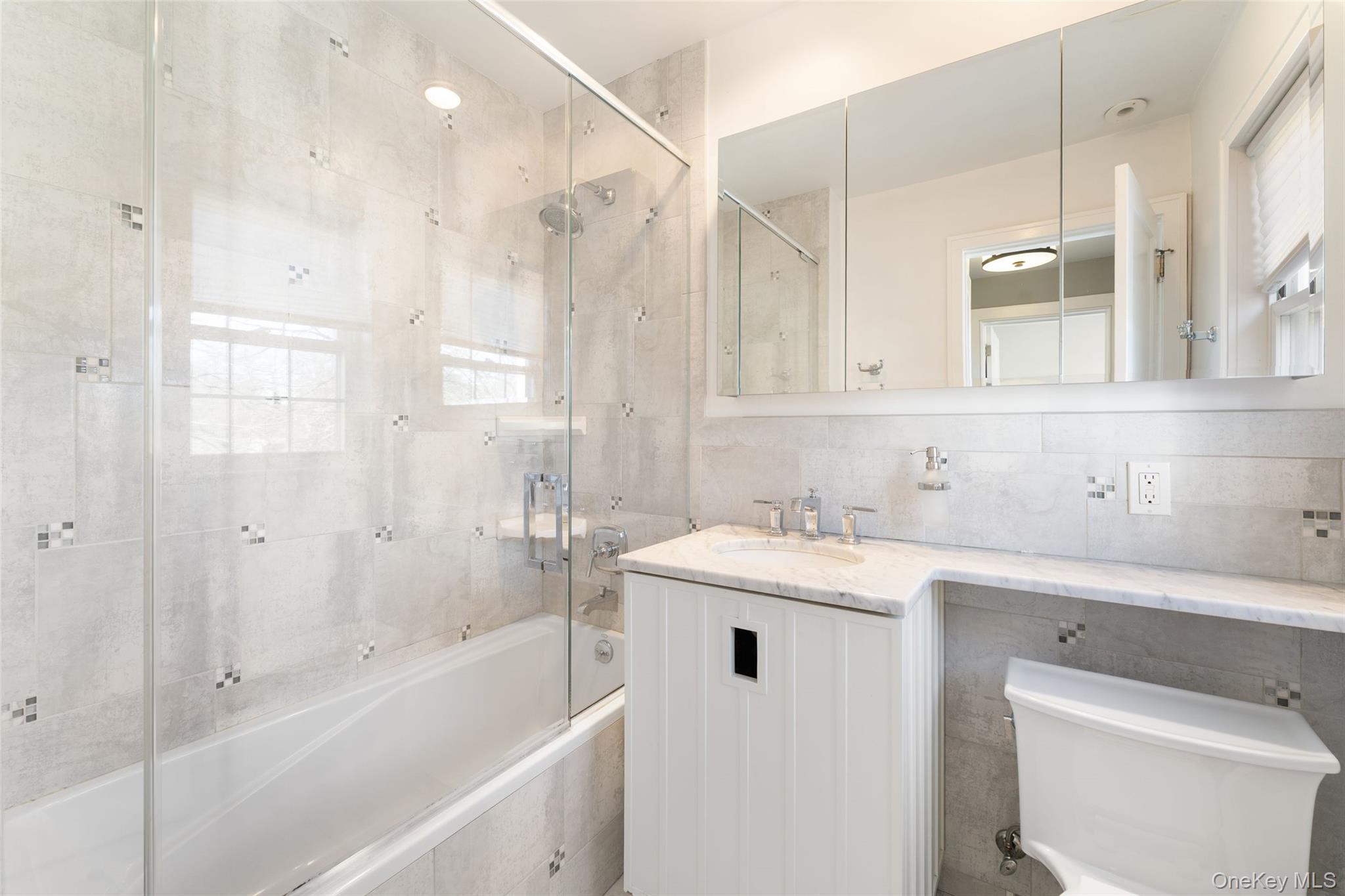 29 Dobbs Terrace, Scarsdale, NY 10583