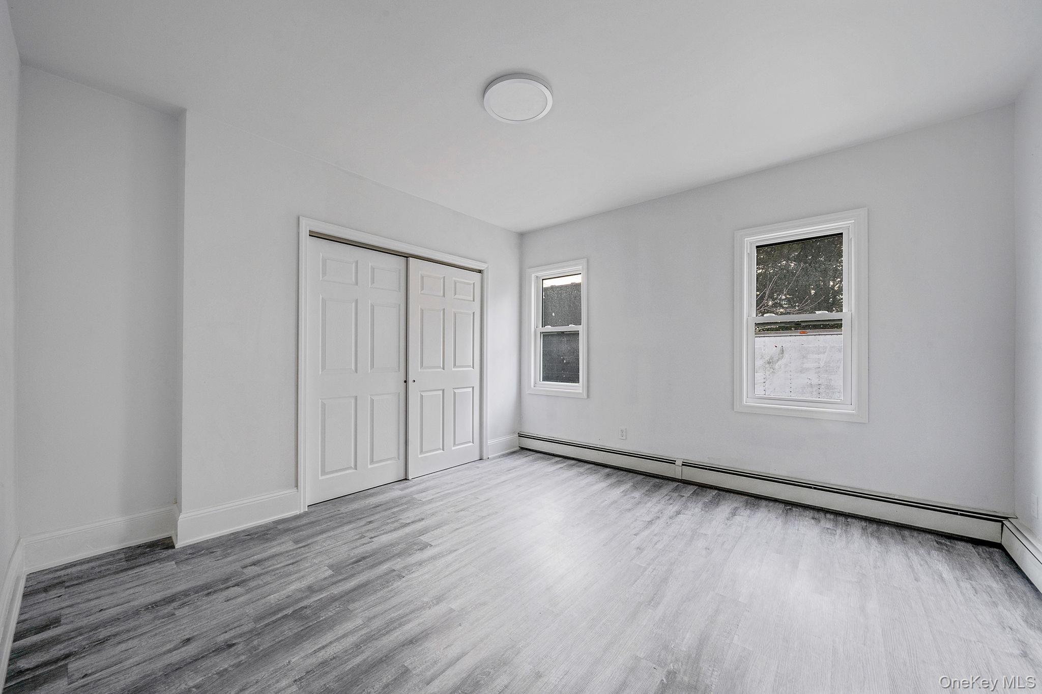 45 Redington Street, Bay Shore, NY 11706