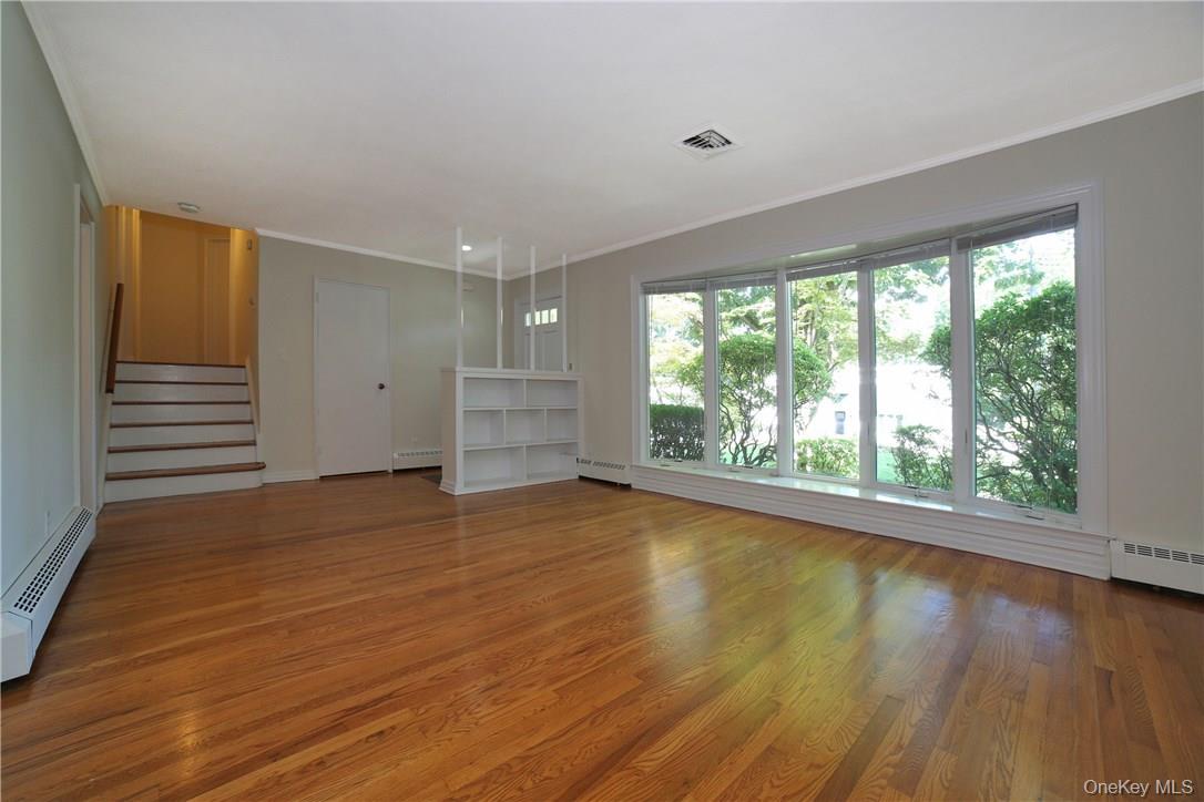 7 Highview Drive, Scarsdale, NY 10583