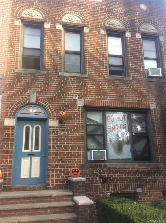 8423 14th Avenue, Brooklyn, NY 11228