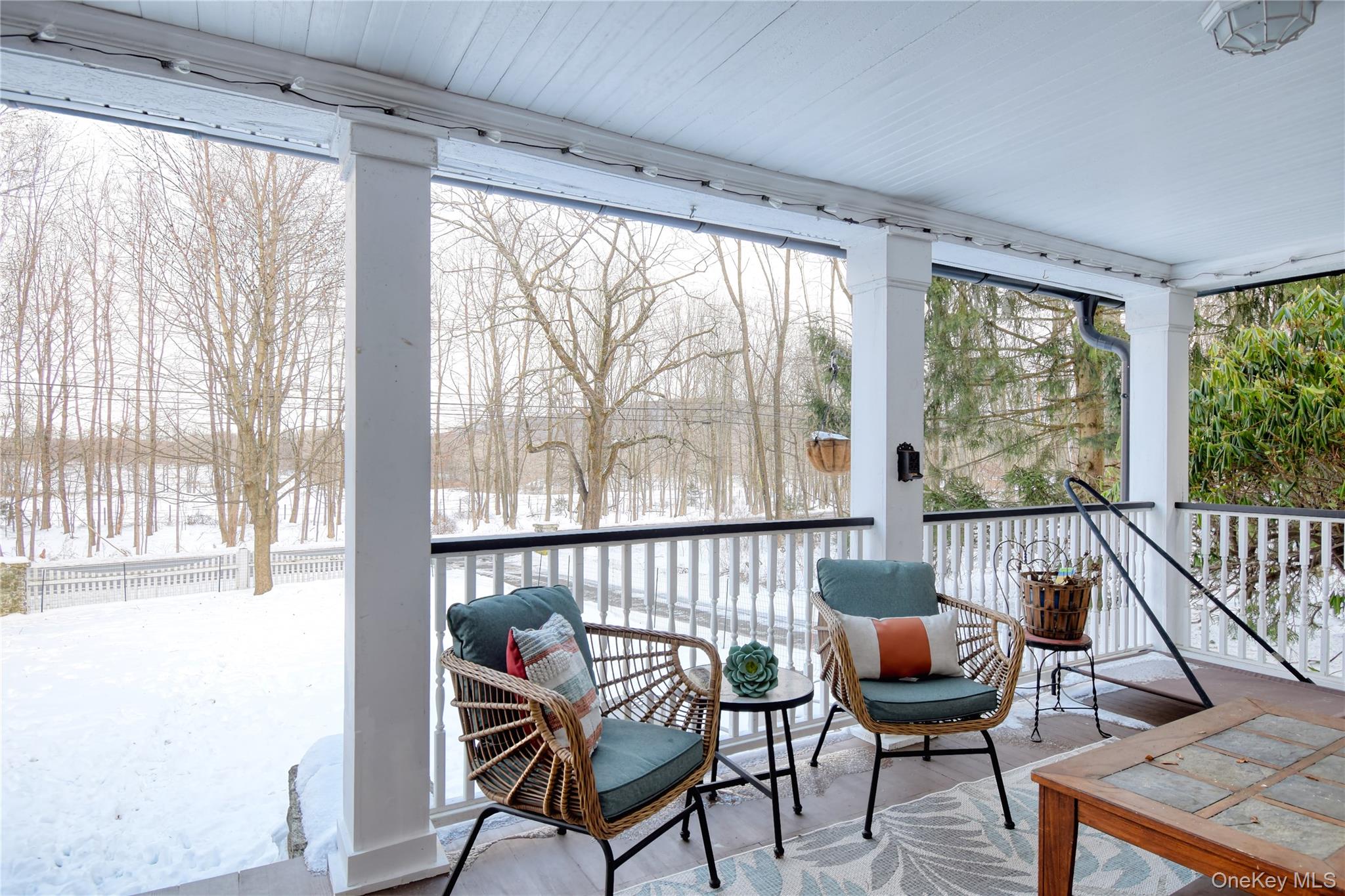 668 State Route 44 55, Highland, NY 12528