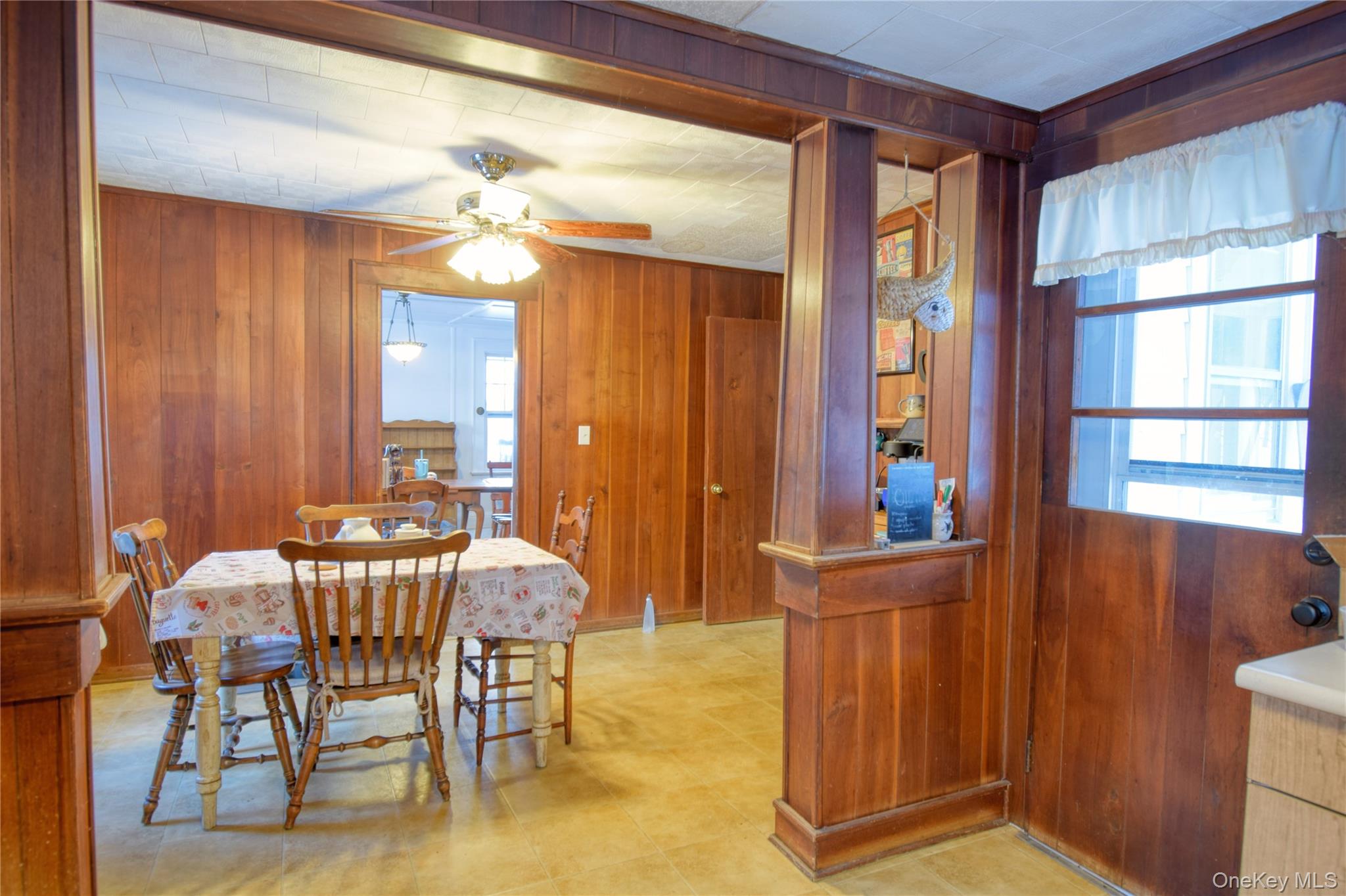 668 State Route 44 55, Highland, NY 12528