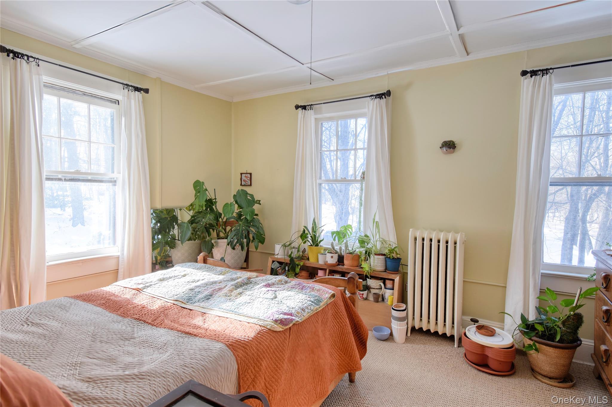 668 State Route 44 55, Highland, NY 12528