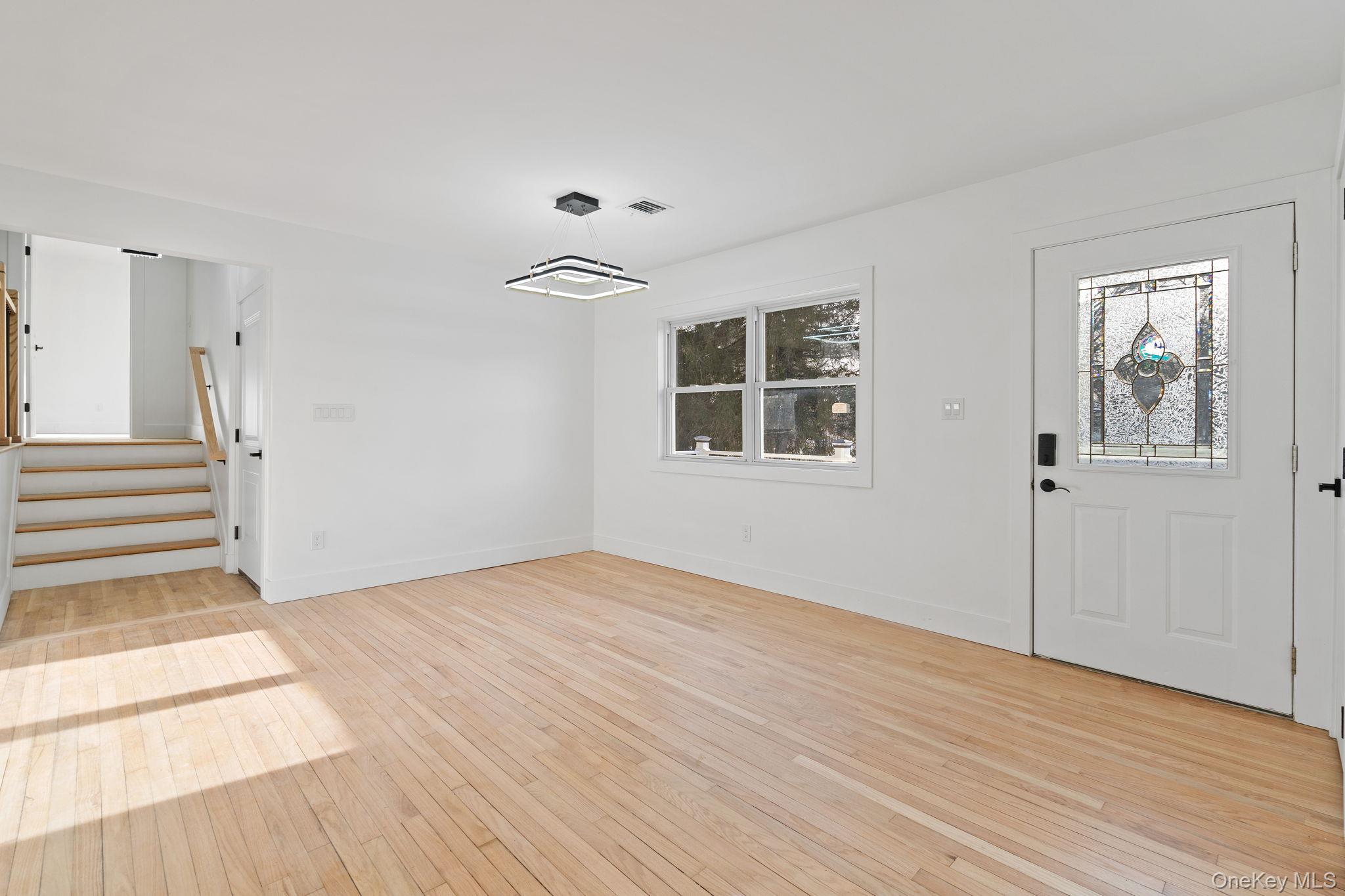 52 Rudolph Road, Modena, NY 12548