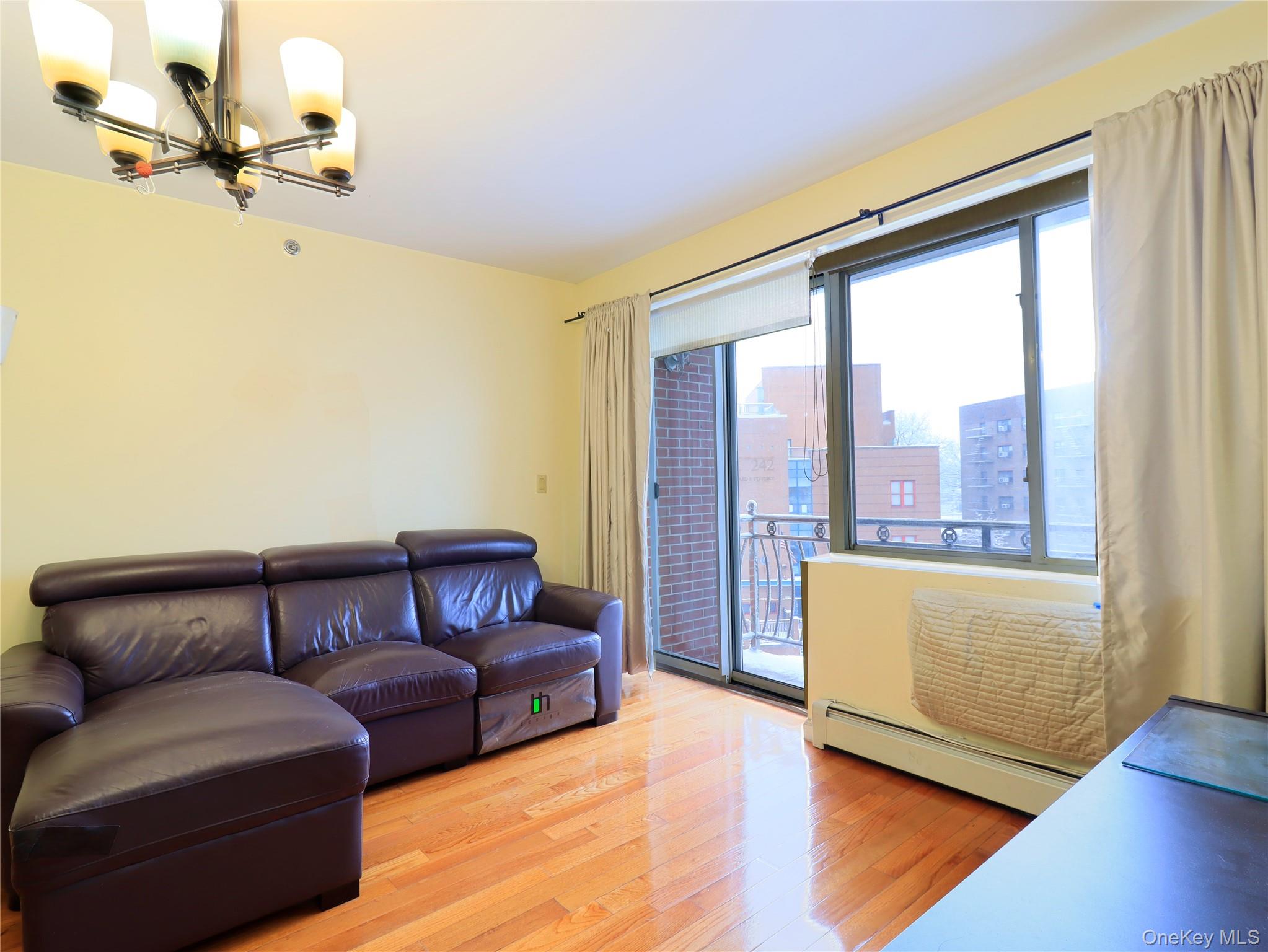 137-08 31st Road # 5E, Flushing, NY 11354