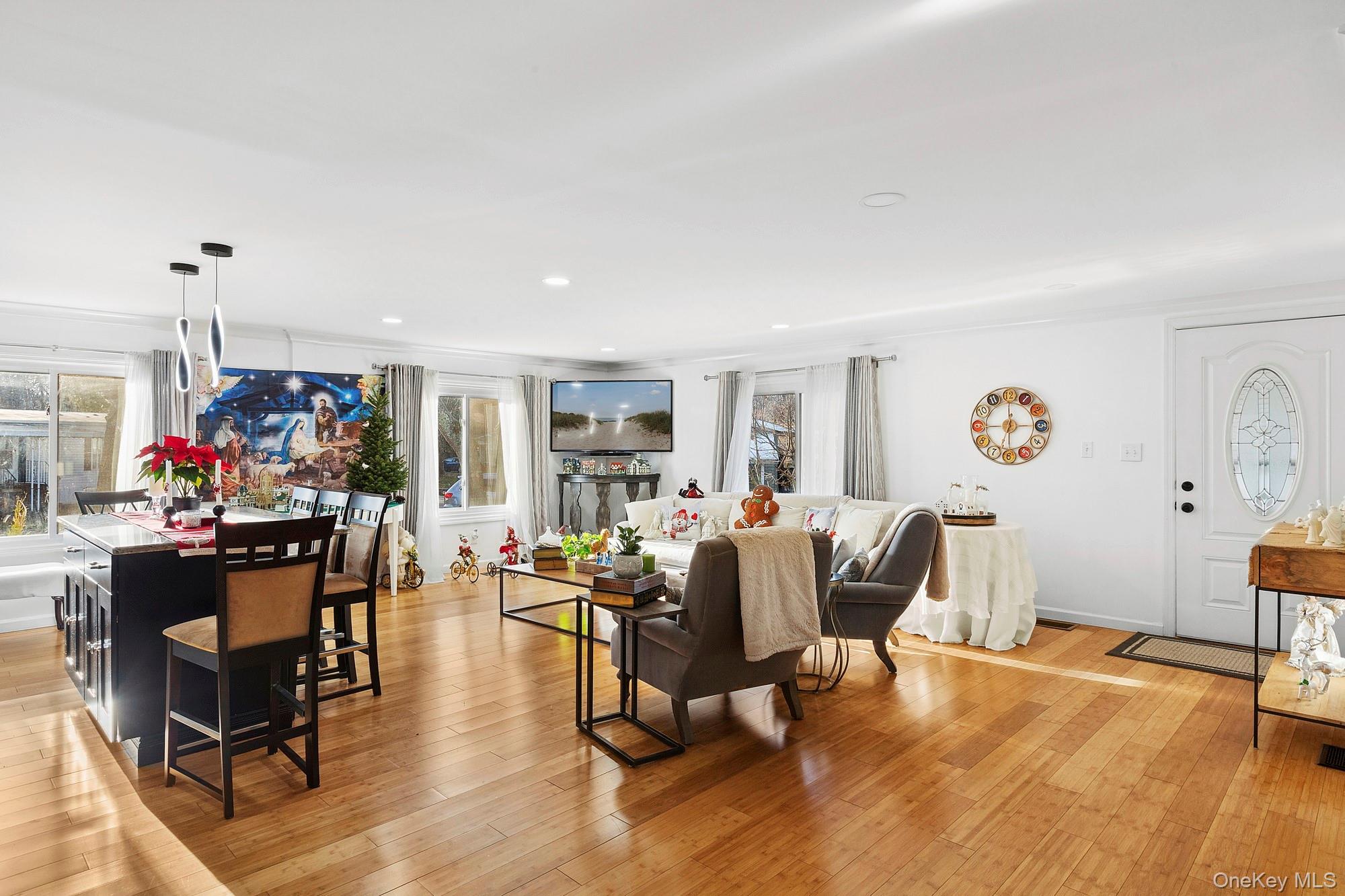 525 Riverleigh Avenue # 45, Riverhead, NY 11901