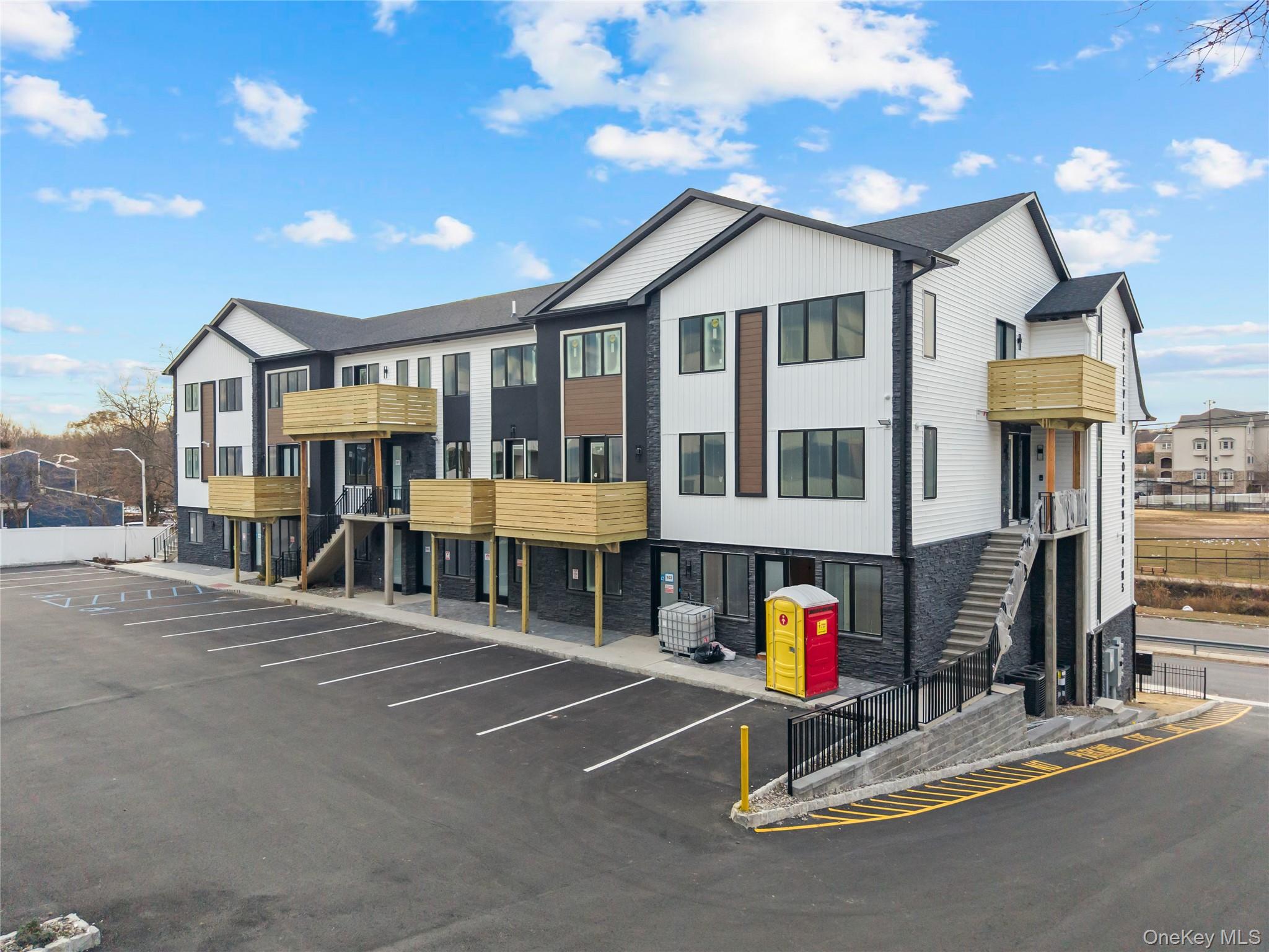 80 Memorial Park # 202, Spring Valley, NY 10977