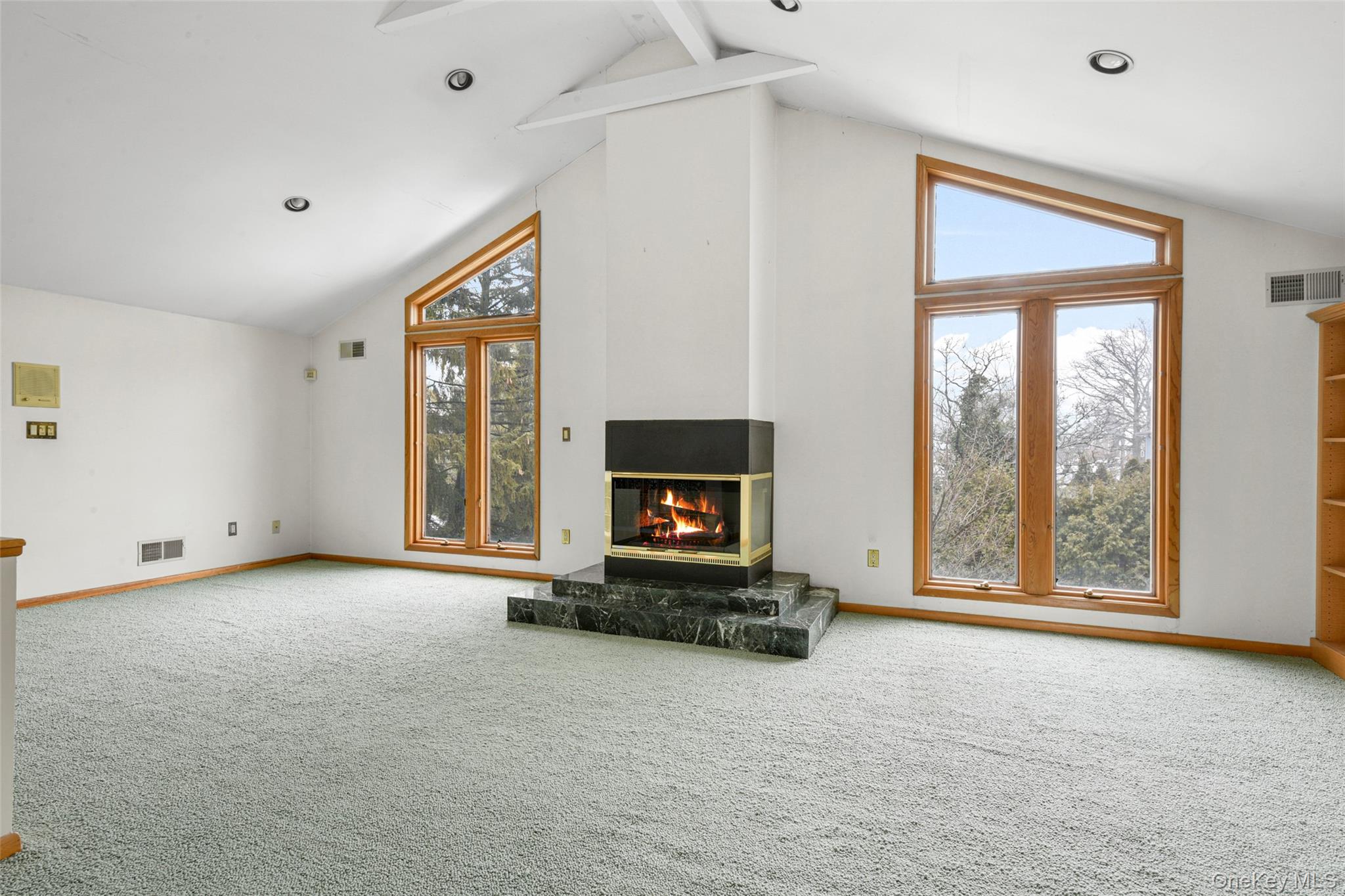 31 Clover Place, New Rochelle, NY 10805