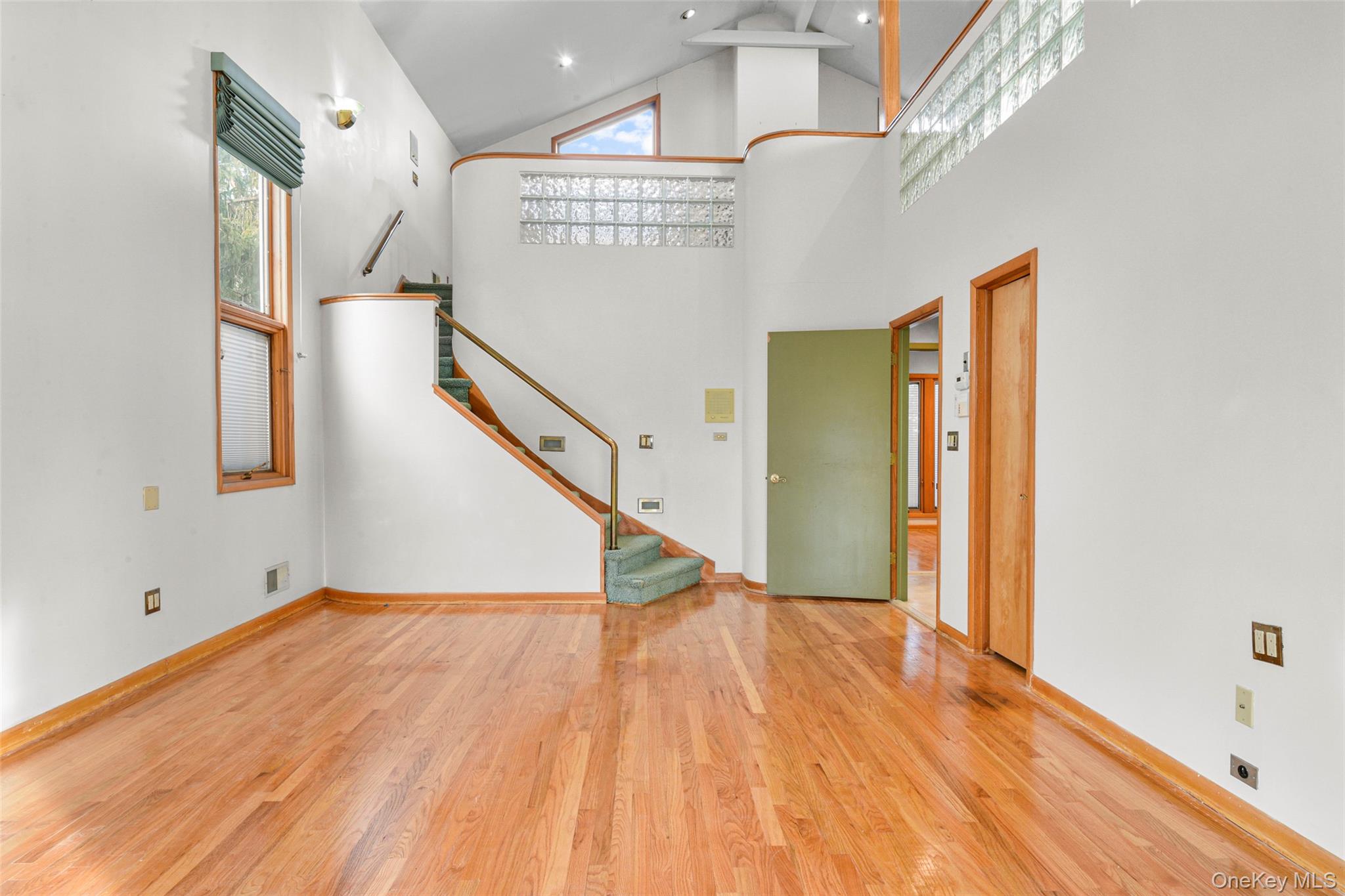 31 Clover Place, New Rochelle, NY 10805