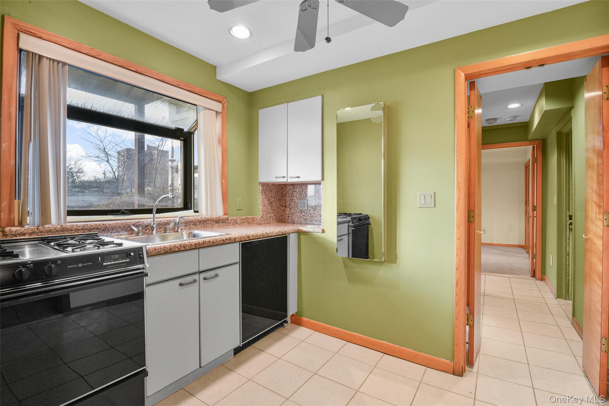 31 Clover Place, New Rochelle, NY 10805