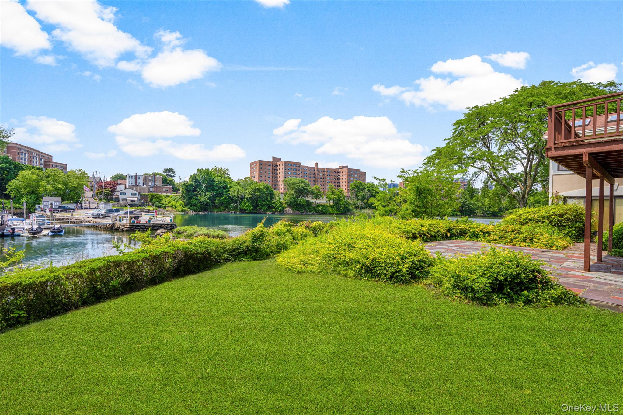 31 Clover Place, New Rochelle, NY 10805