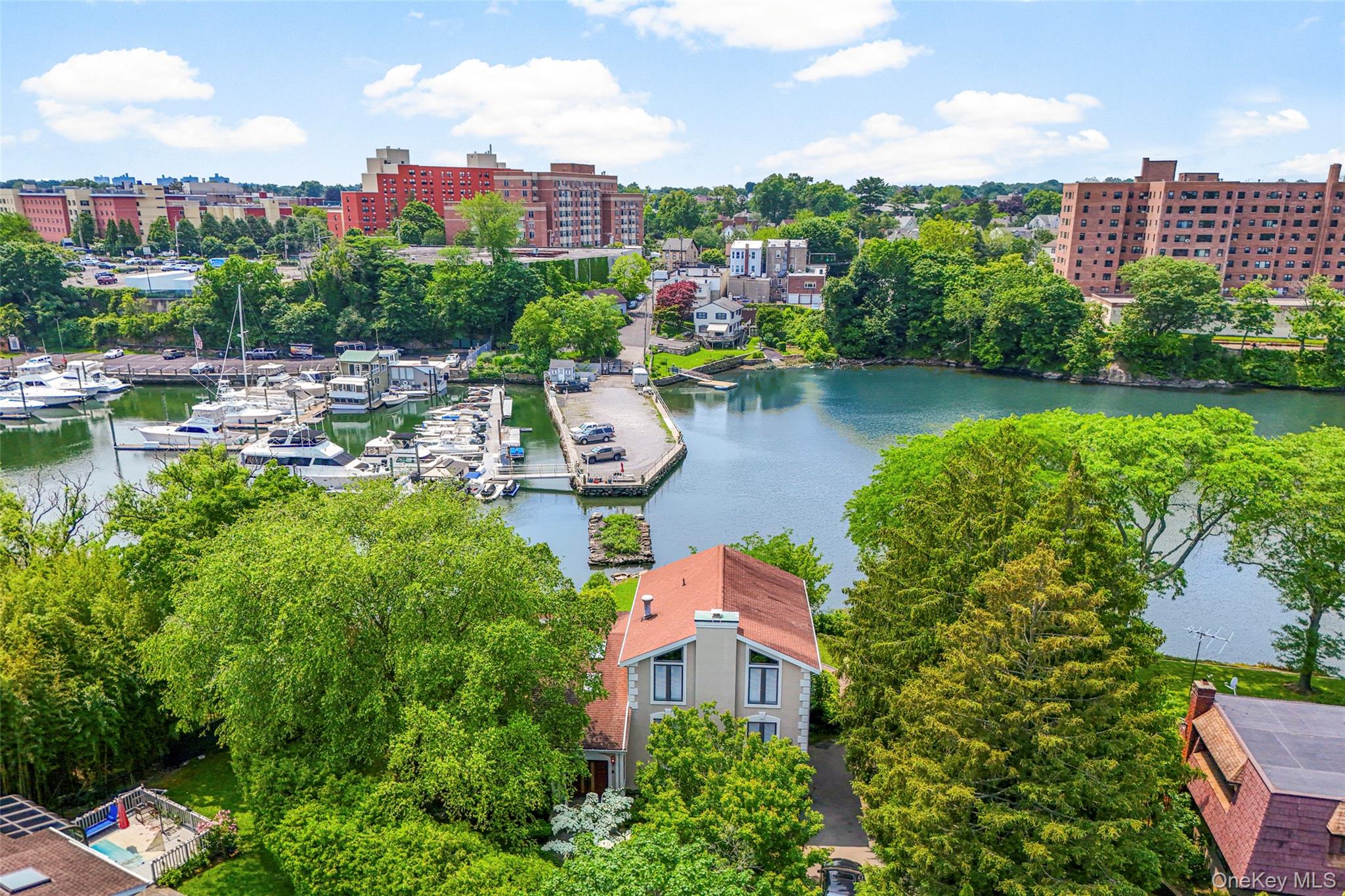 31 Clover Place, New Rochelle, NY 10805