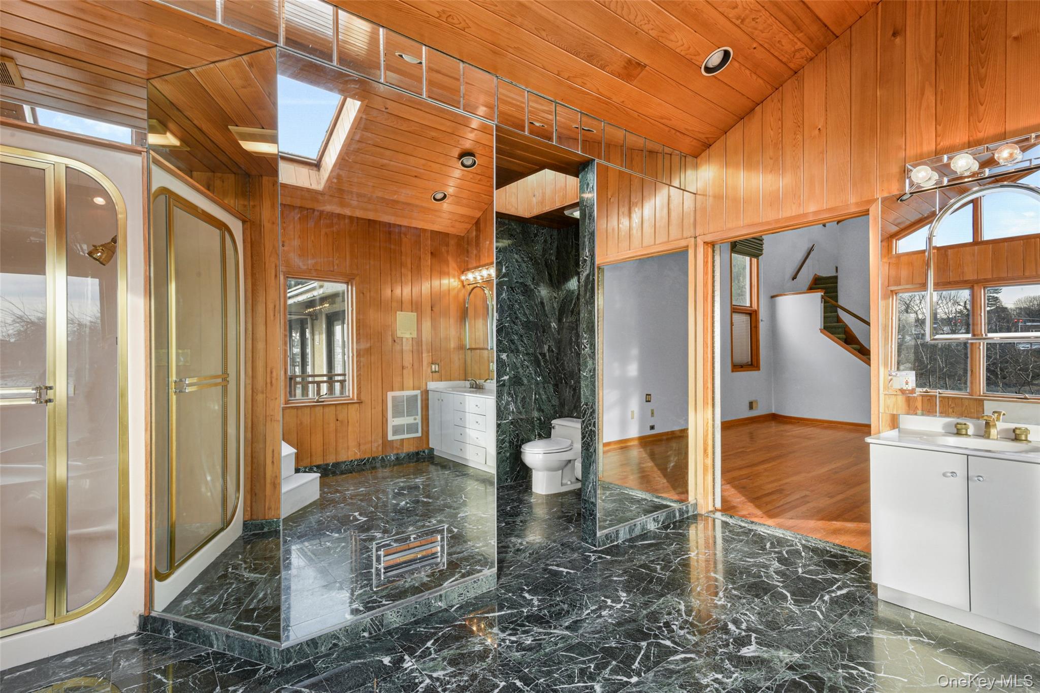 31 Clover Place, New Rochelle, NY 10805