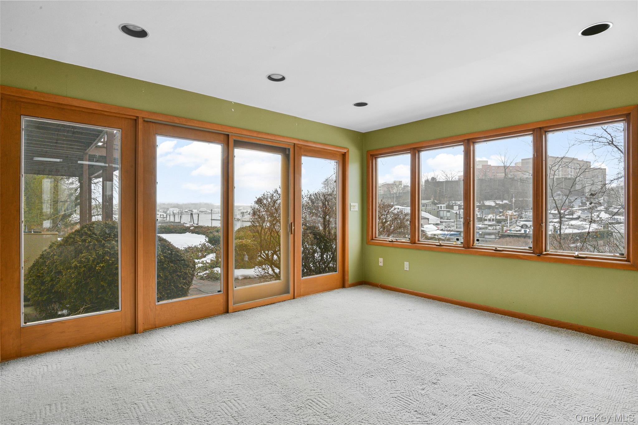 31 Clover Place, New Rochelle, NY 10805