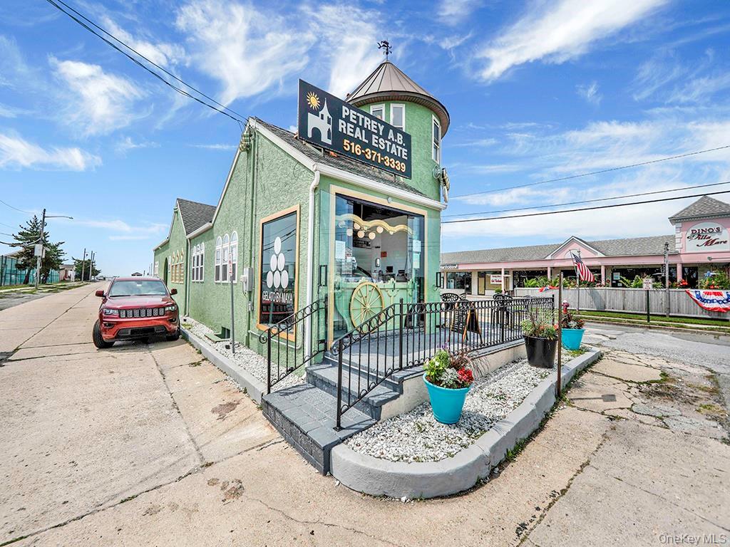 2041 Park Street # 10, Atlantic Beach, NY 11509