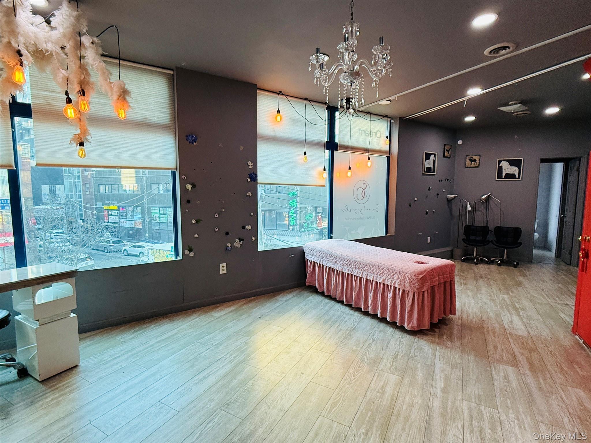 3705 Prince Street # 2B, Flushing, NY 11354