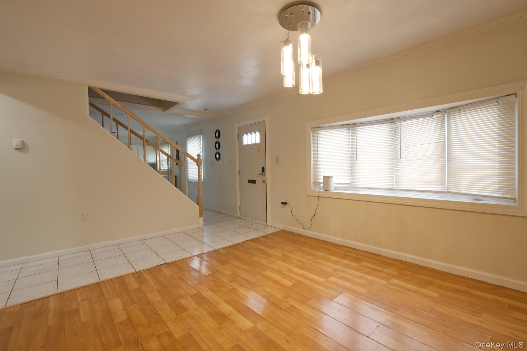 59 Corncrib Lane, Levittown, NY 11756