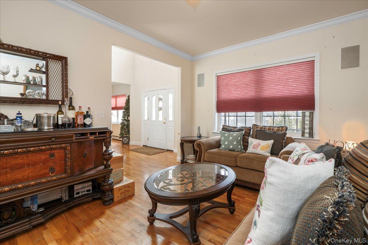 18 Coach House Court, Newburgh, NY 12553