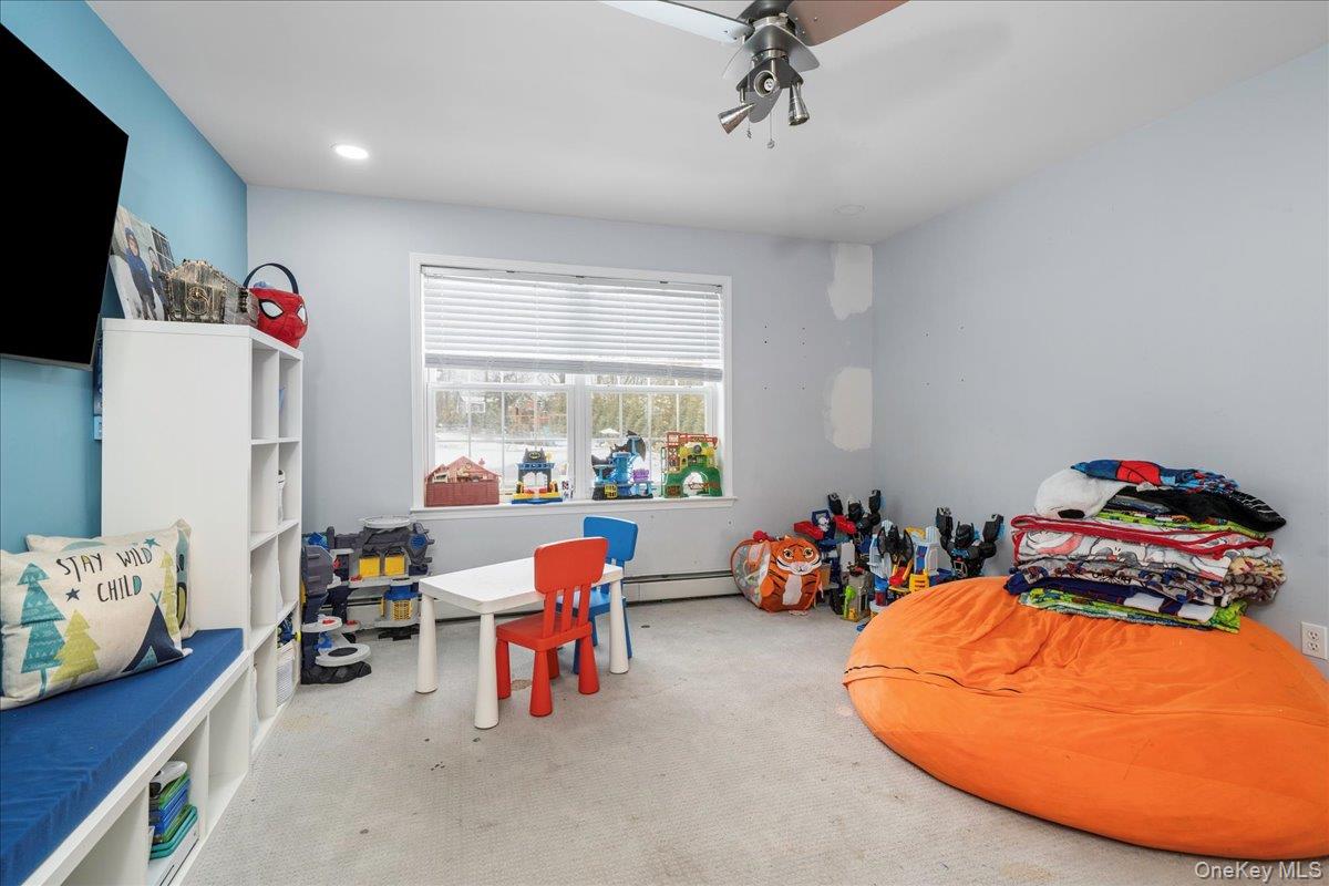 18 Coach House Court, Newburgh, NY 12553