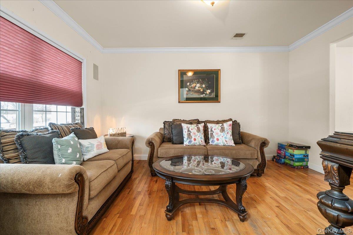 18 Coach House Court, Newburgh, NY 12553