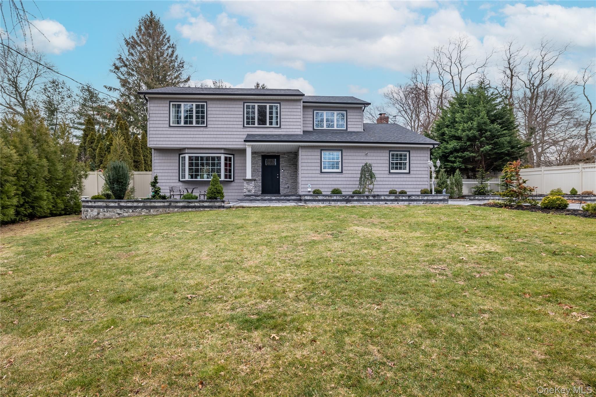 20 Soundview Drive, Shoreham, NY 11786