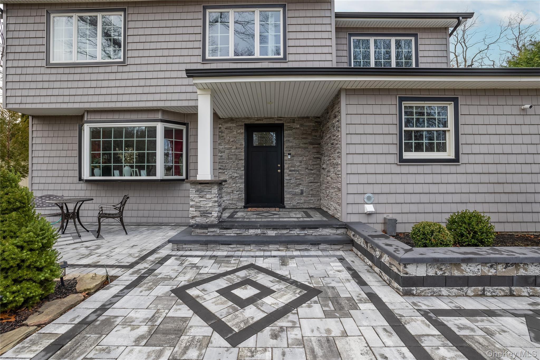 20 Soundview Drive, Shoreham, NY 11786