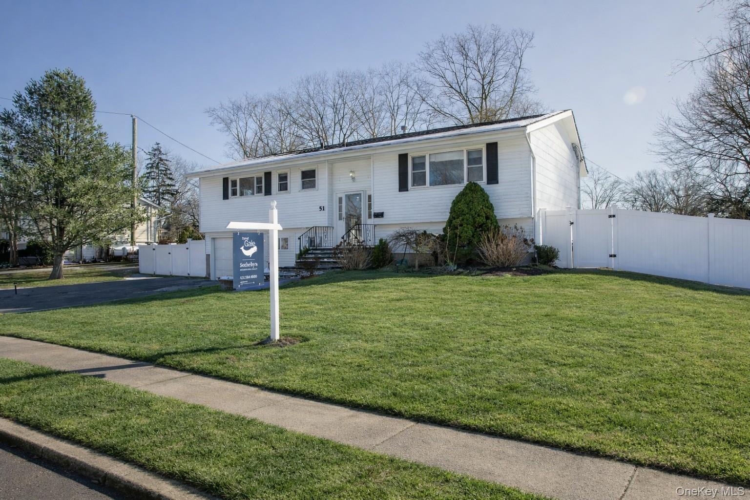 51 Lauren Avenue, Dix Hills, NY 11746
