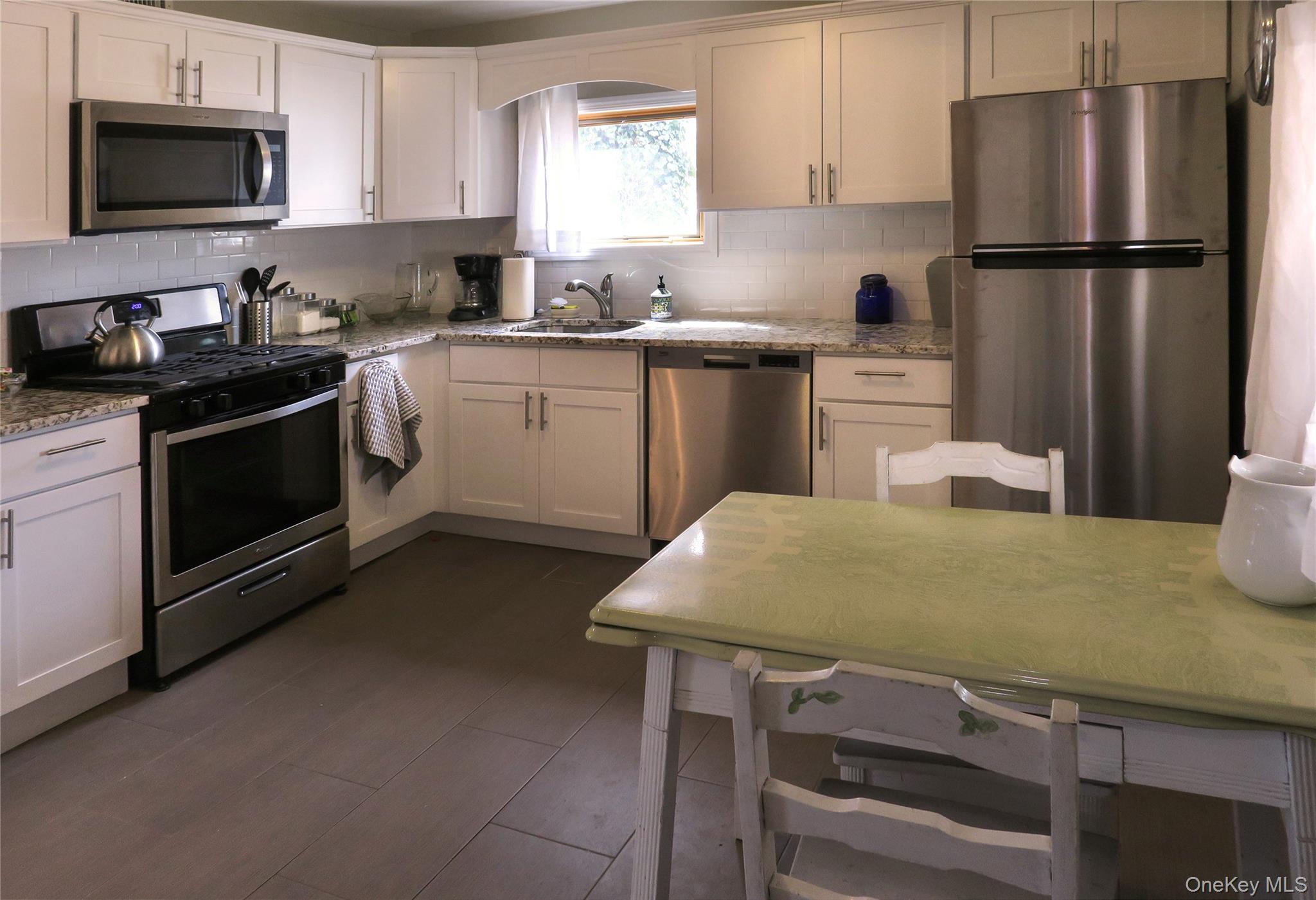 1375 W Main Street, Riverhead, NY 11901