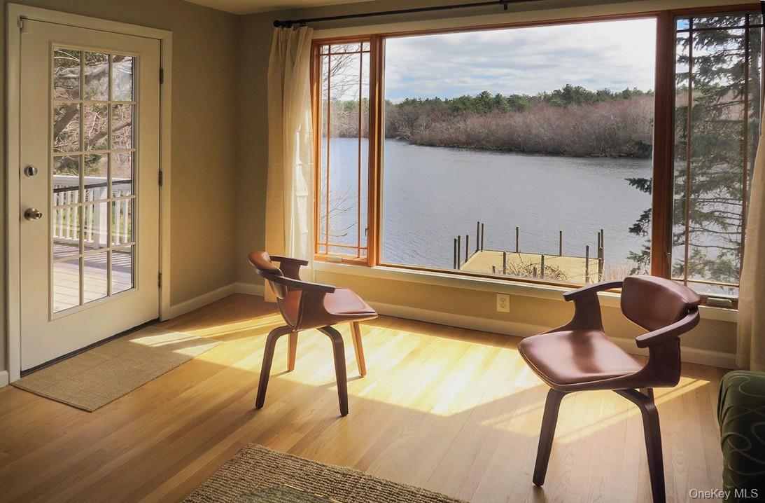 1375 W Main Street, Riverhead, NY 11901