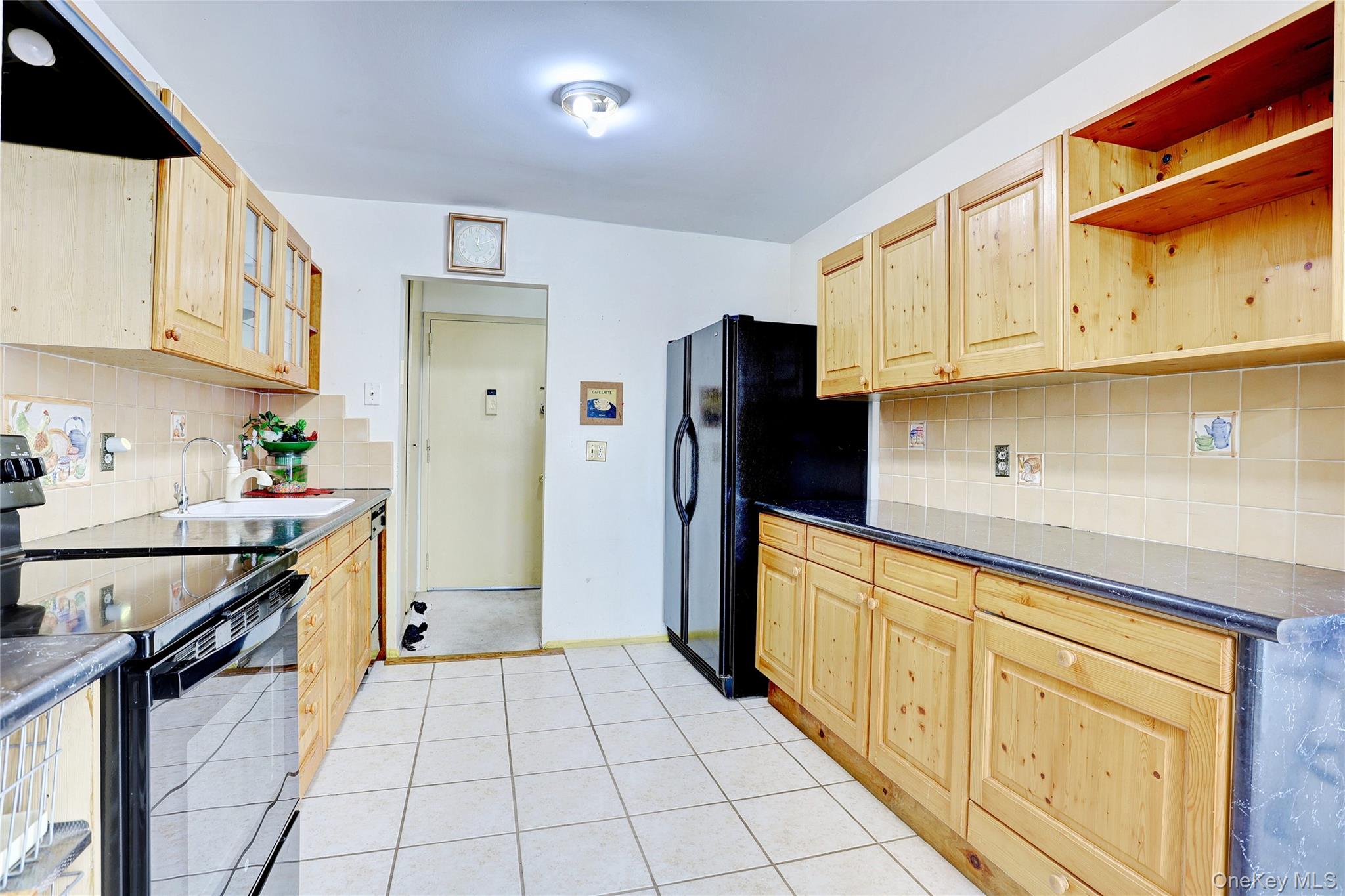 5 Secora Road # F7, Spring Valley, NY 10977