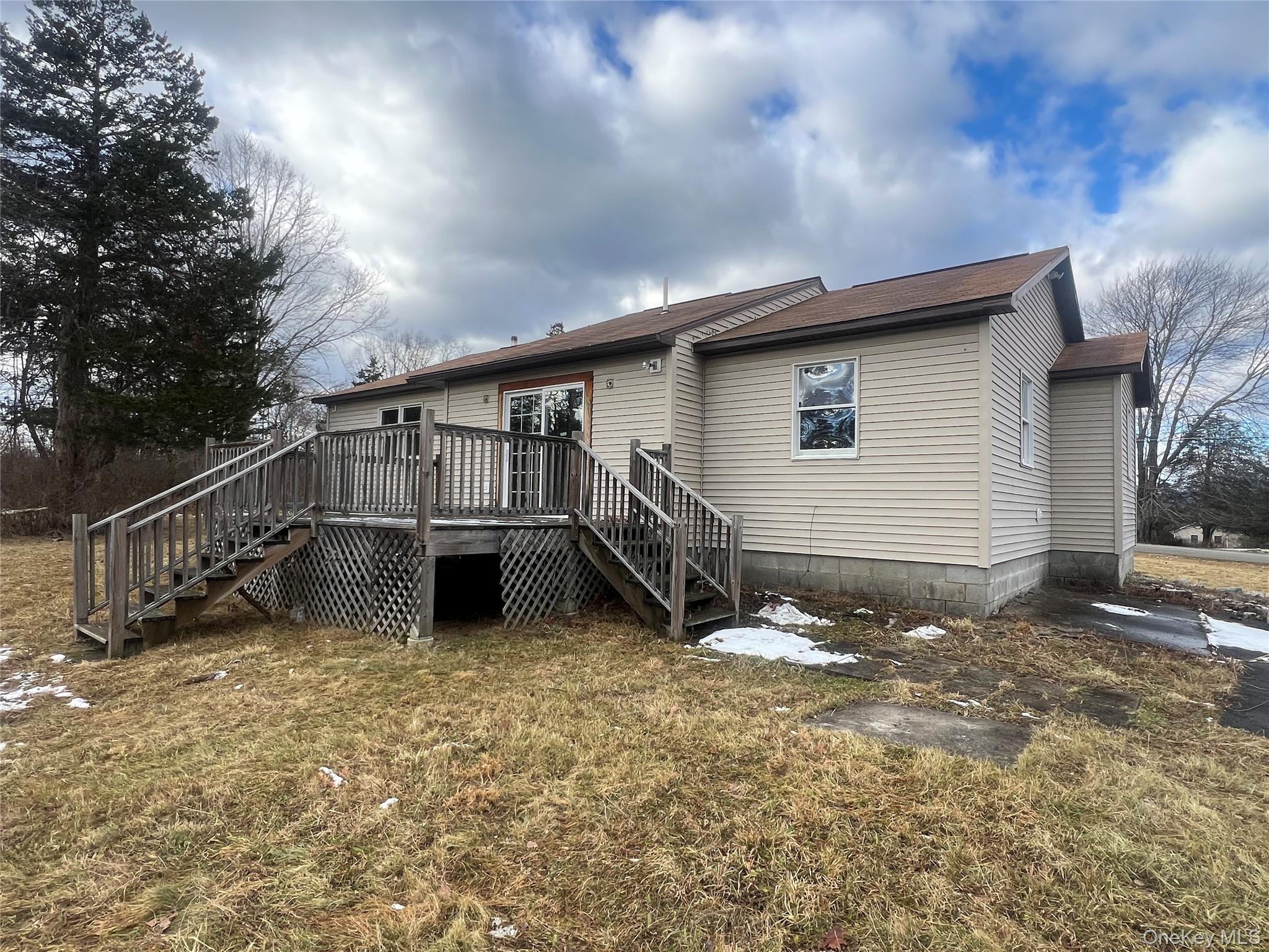 40 Sages Loop, Kerhonkson, NY 12446