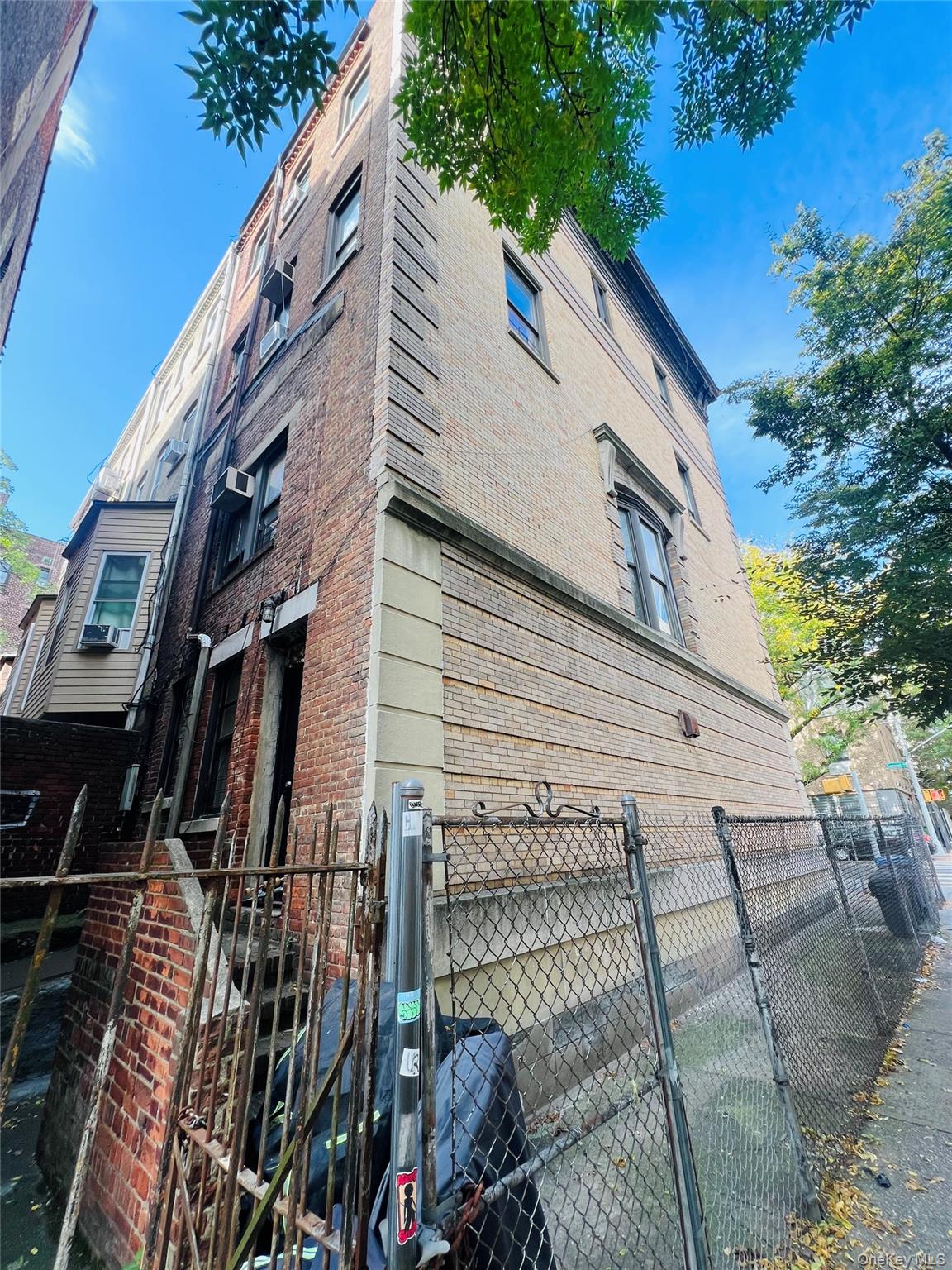 459 Convent Avenue, New York (Manhattan), NY 10031