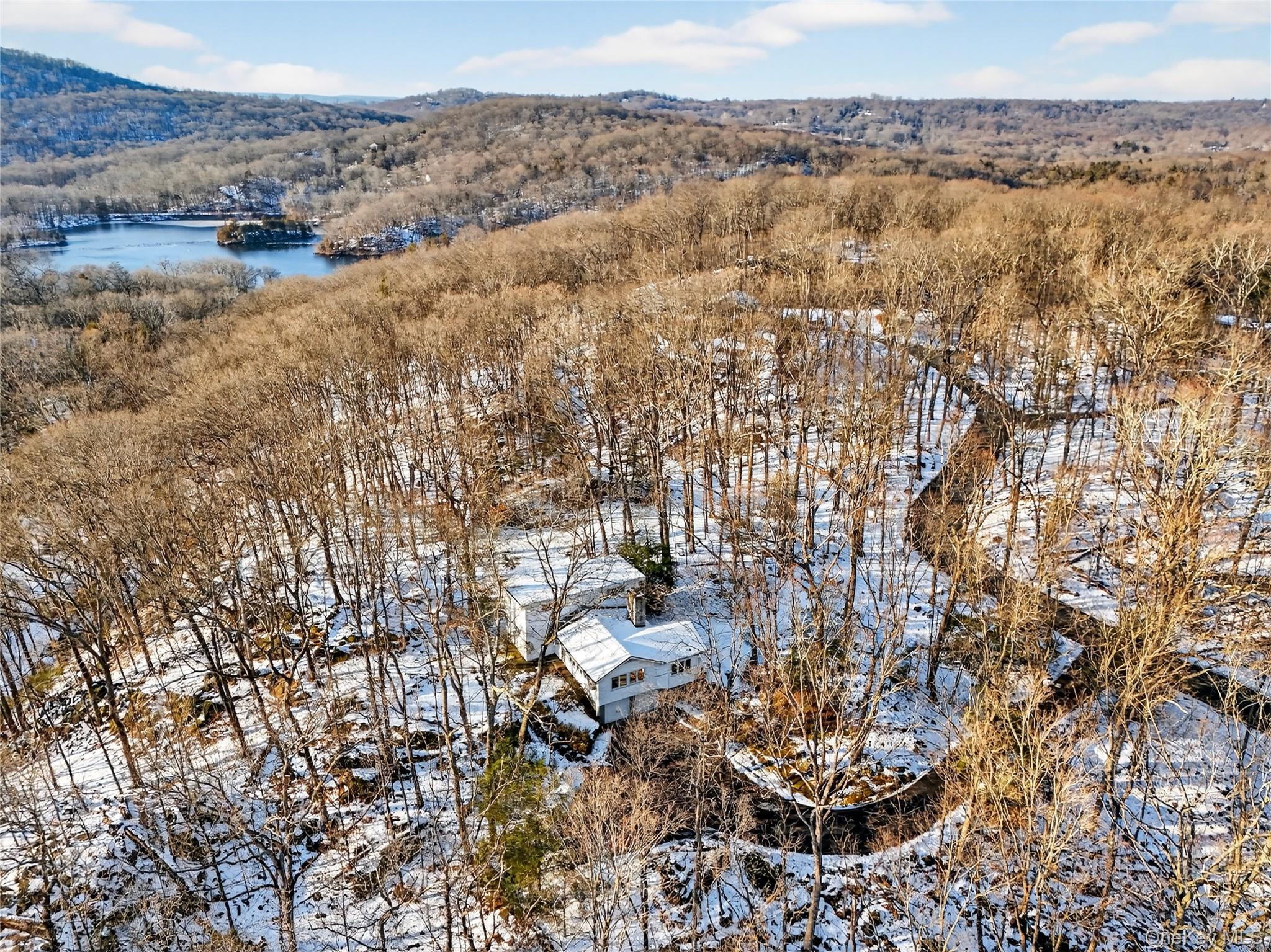 1471 Old Logging Road West, Yorktown Heights, NY 10598