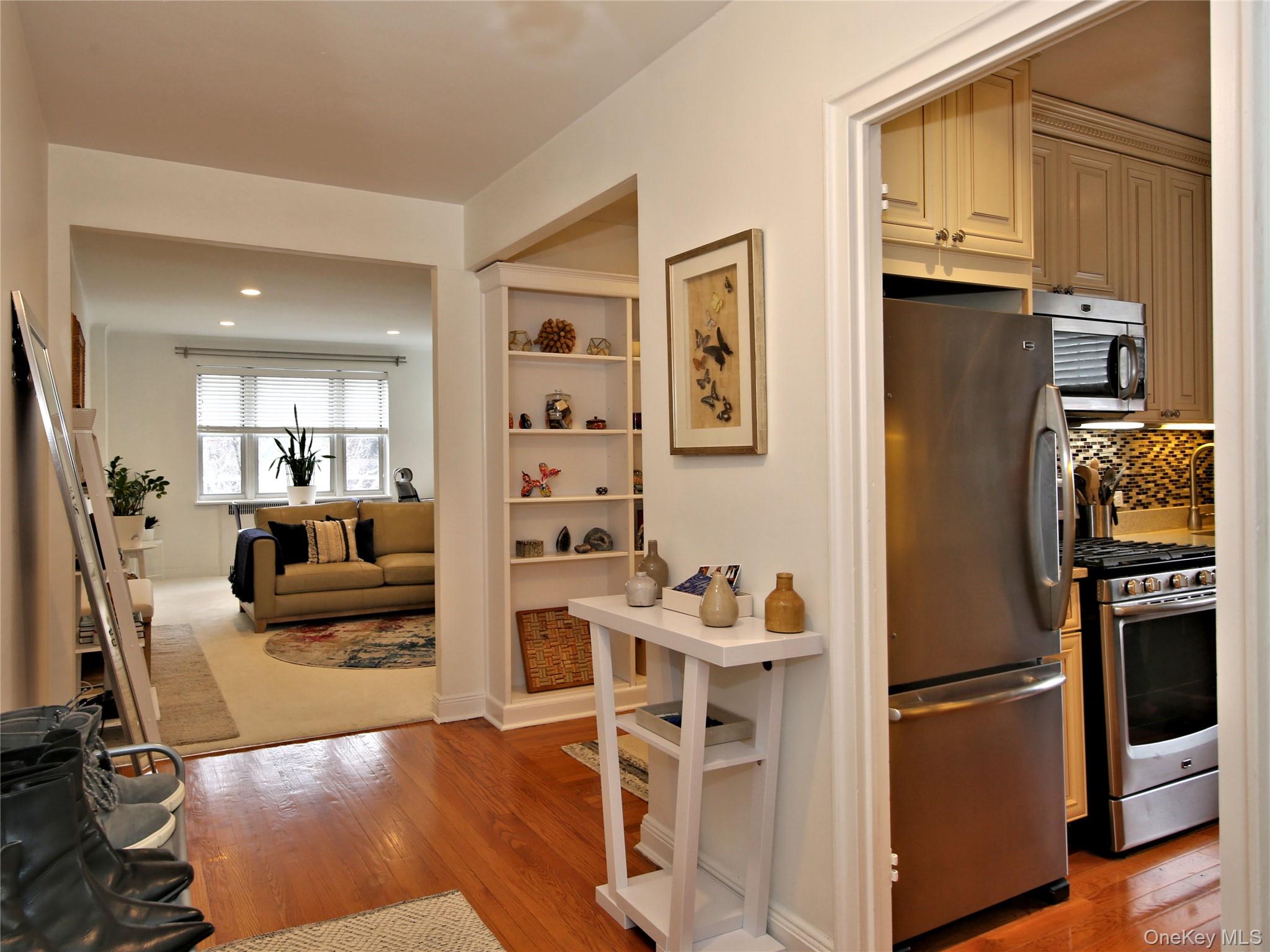 50 N Broadway # 6L, White Plains, NY 10603