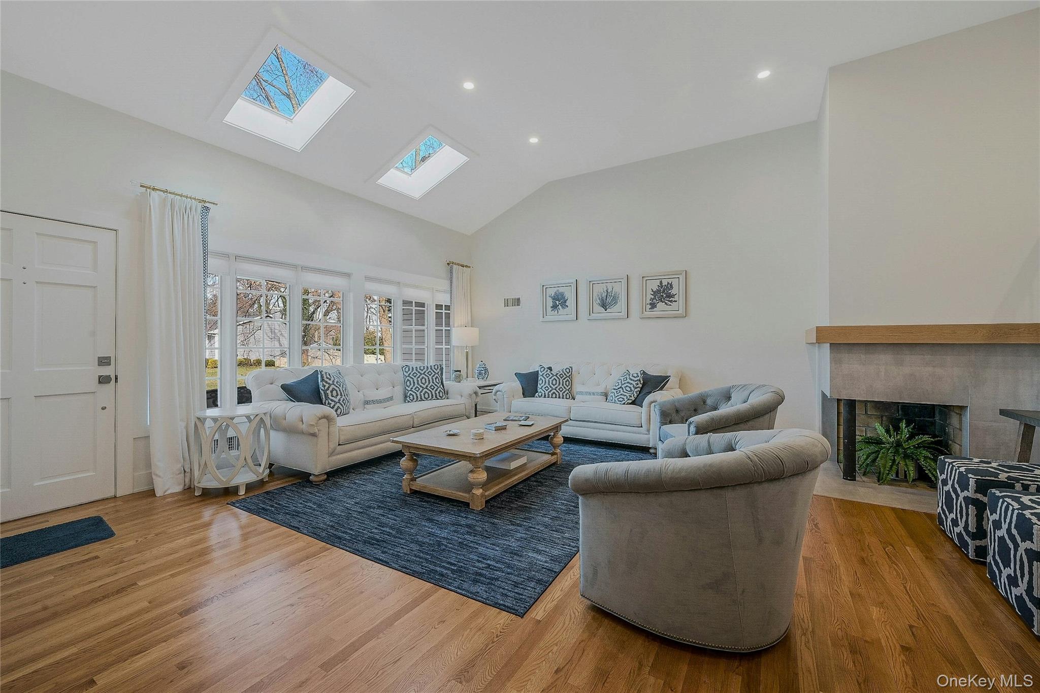 3 Old Town Lane, Huntington, NY 11743