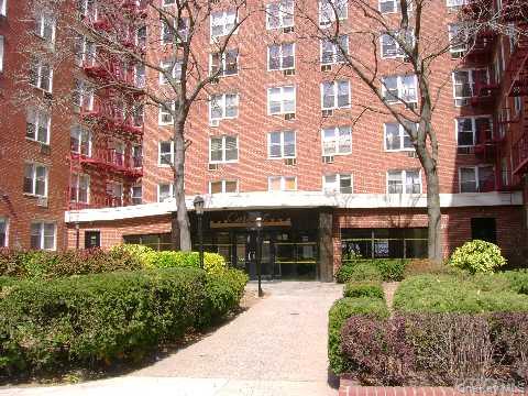 63-11 Queens Boulevard # D21, Woodside, NY 11347