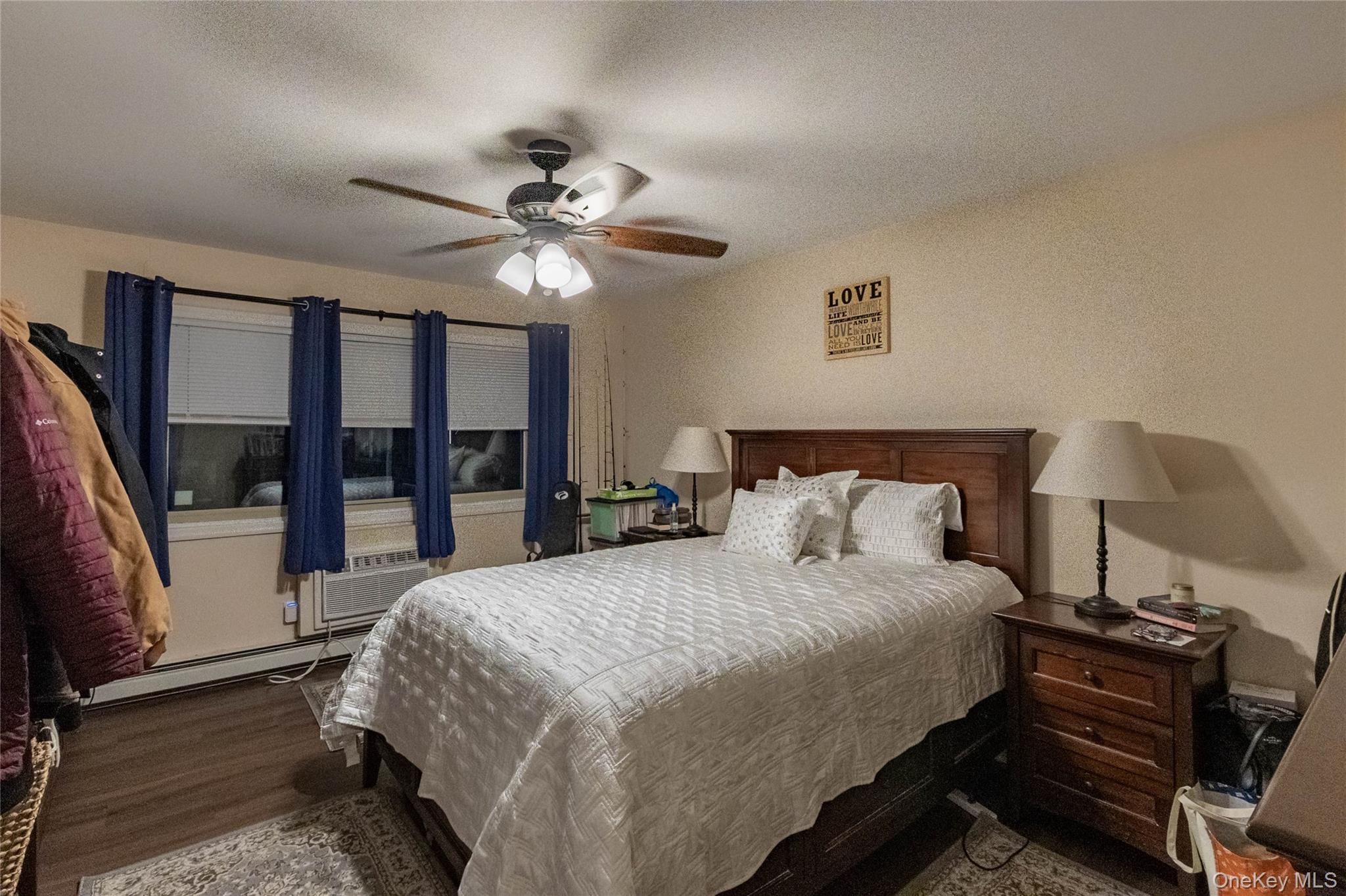 2449 F Union Boulevard # 9B, Islip, NY 11751