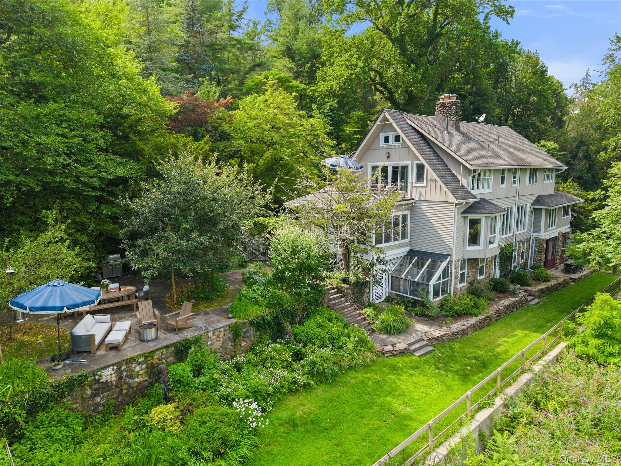 989 Route 9W S, Nyack, NY 10960