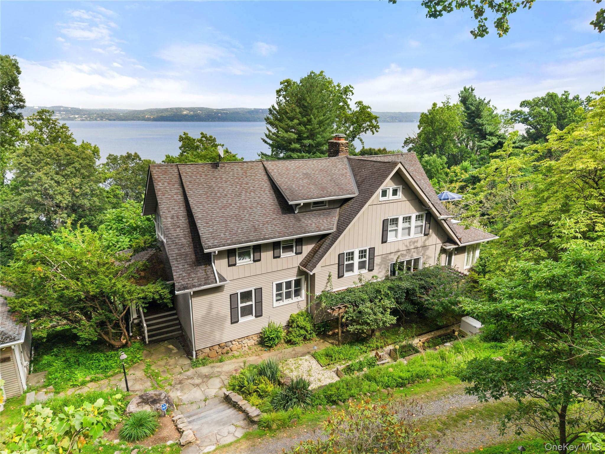 989 Route 9W S, Nyack, NY 10960