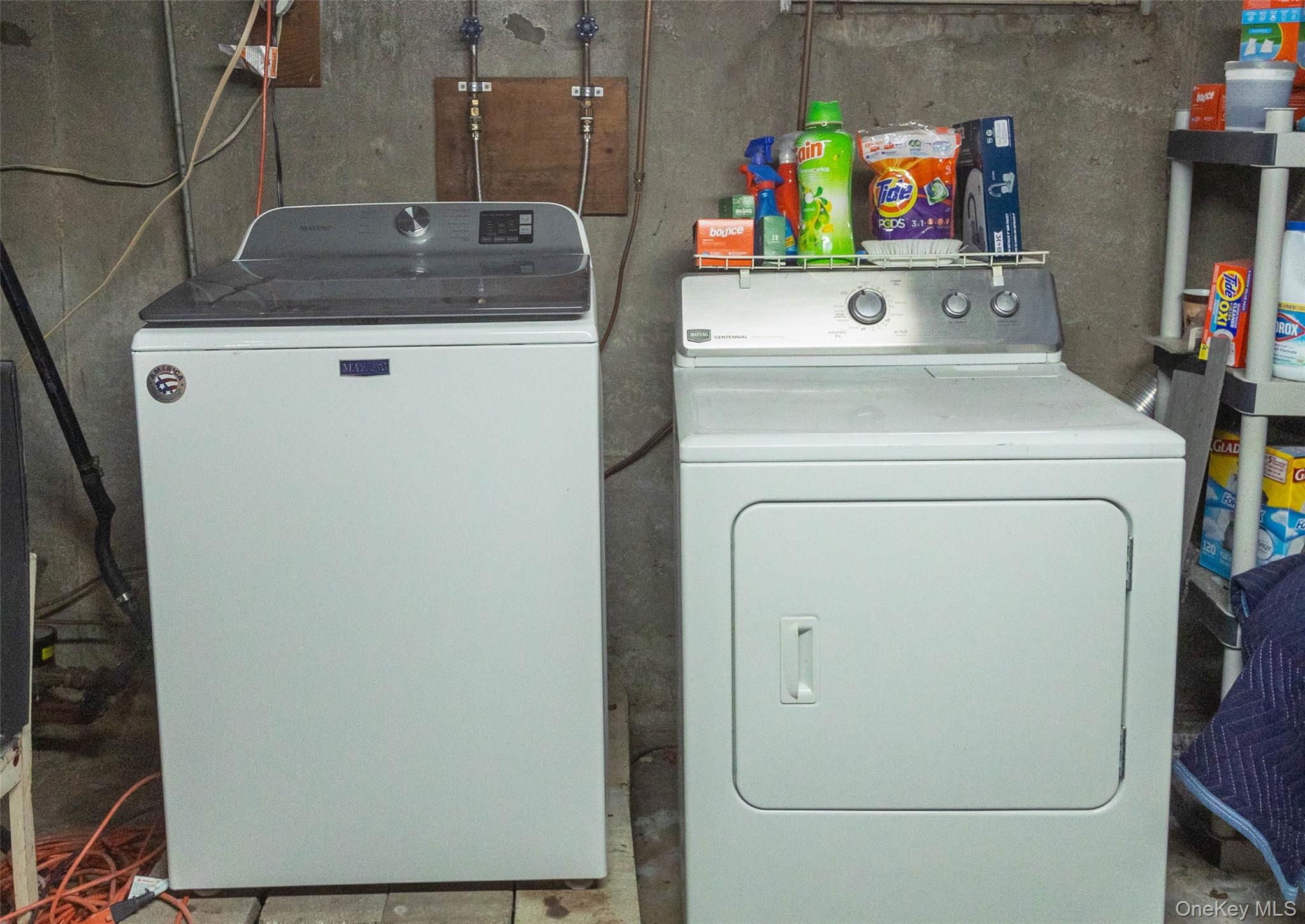 7 Lico Place, Babylon, NY 11702